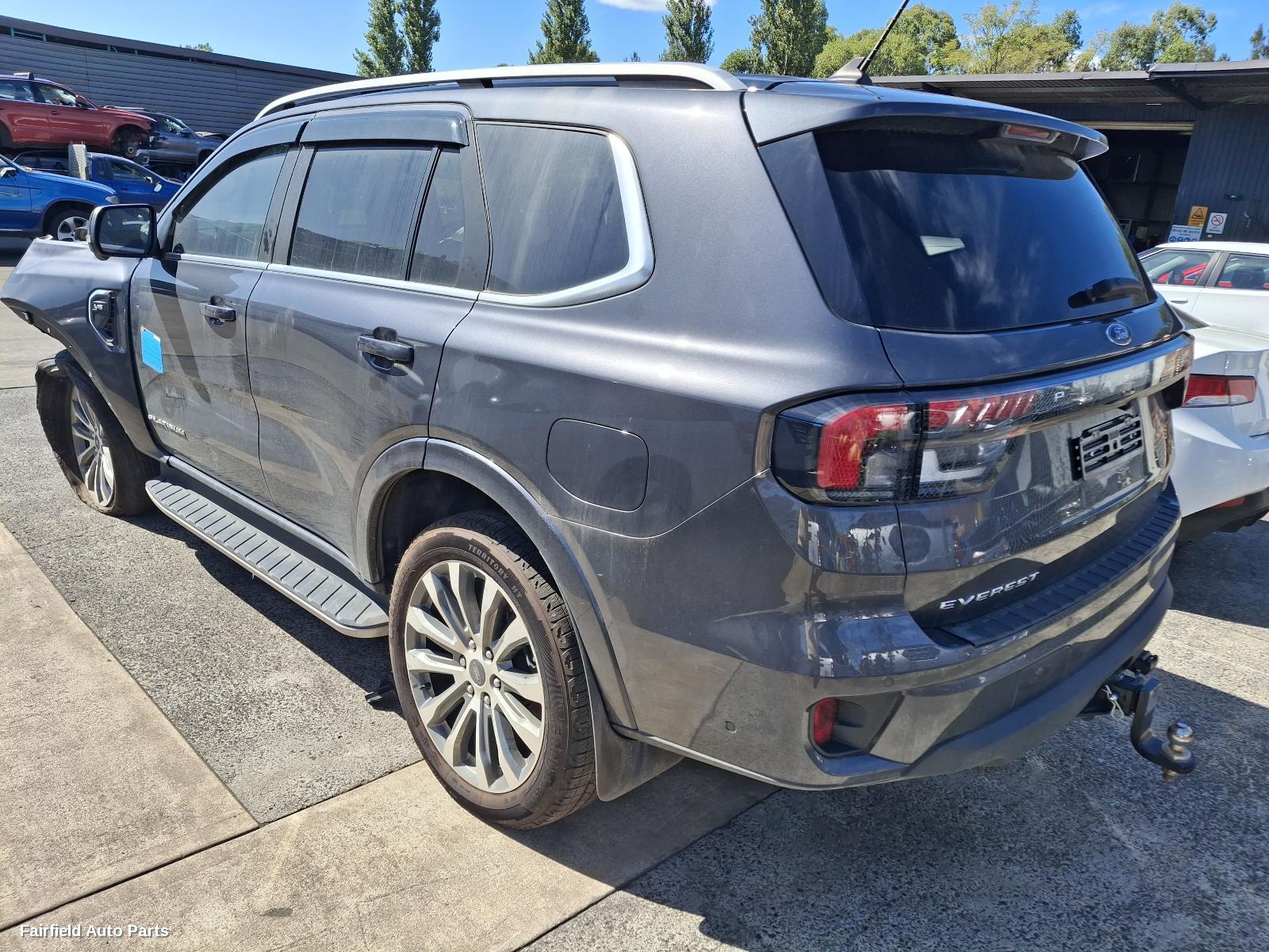 2024 Ford Everest Side Step Skirt
