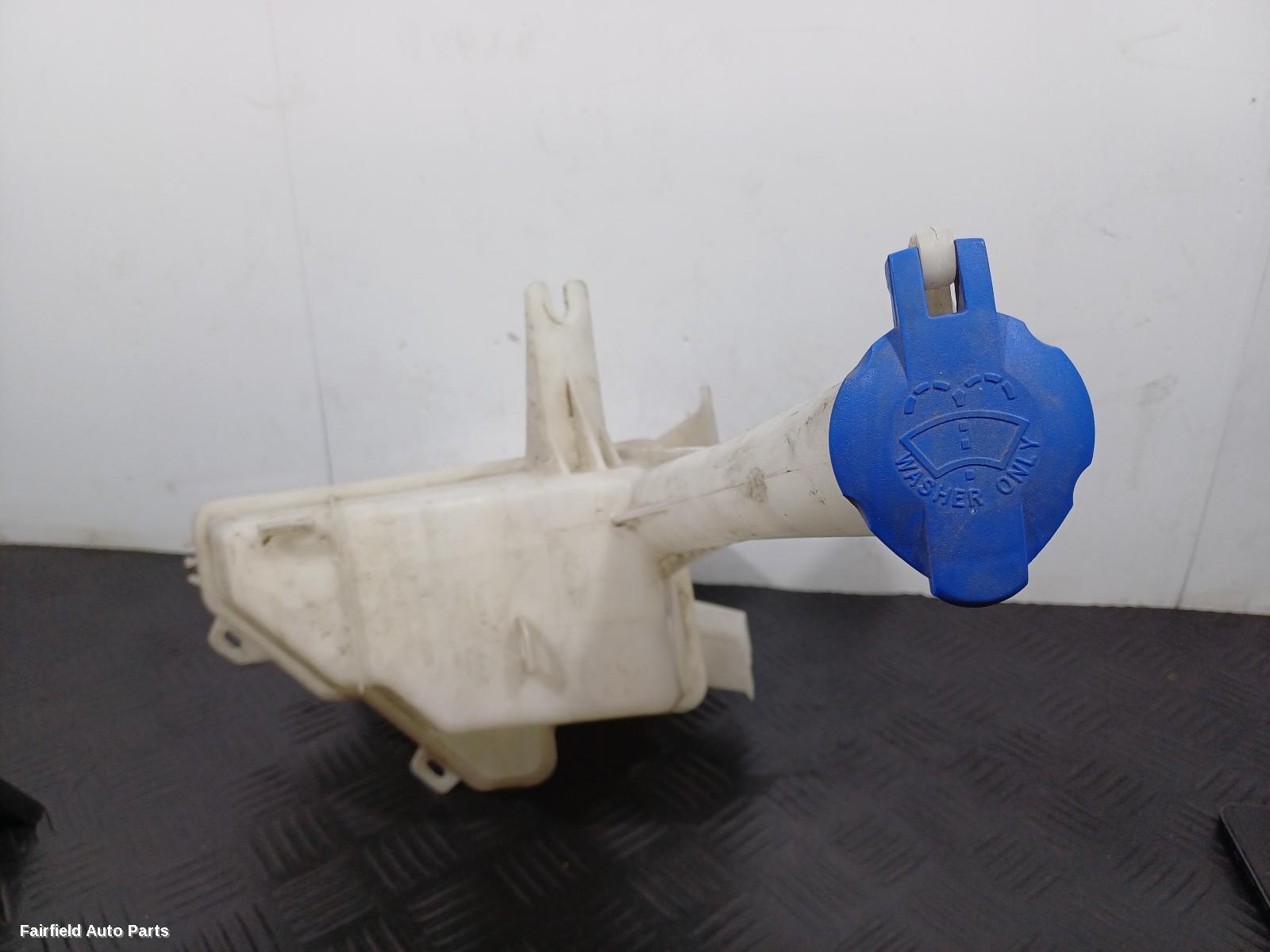 2011-2013 Hyundai Veloster Washer Bottle