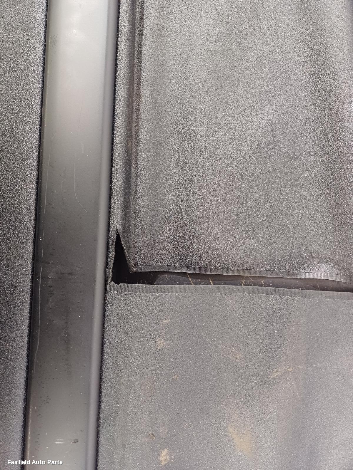 2007-2014 Toyota Kluger Parcel Shelf Cargo Blind