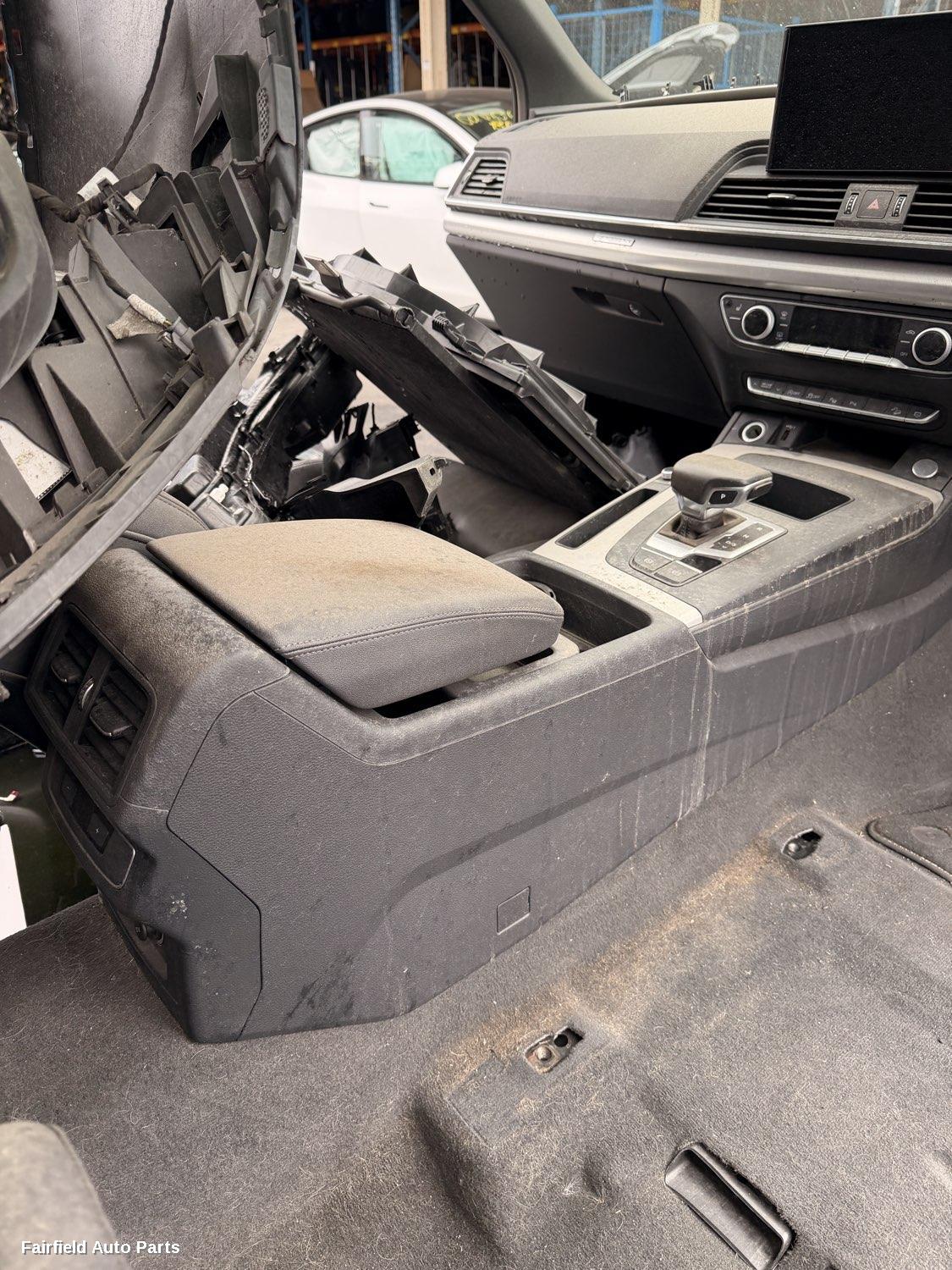 2017-2025 Audi Q5 Console