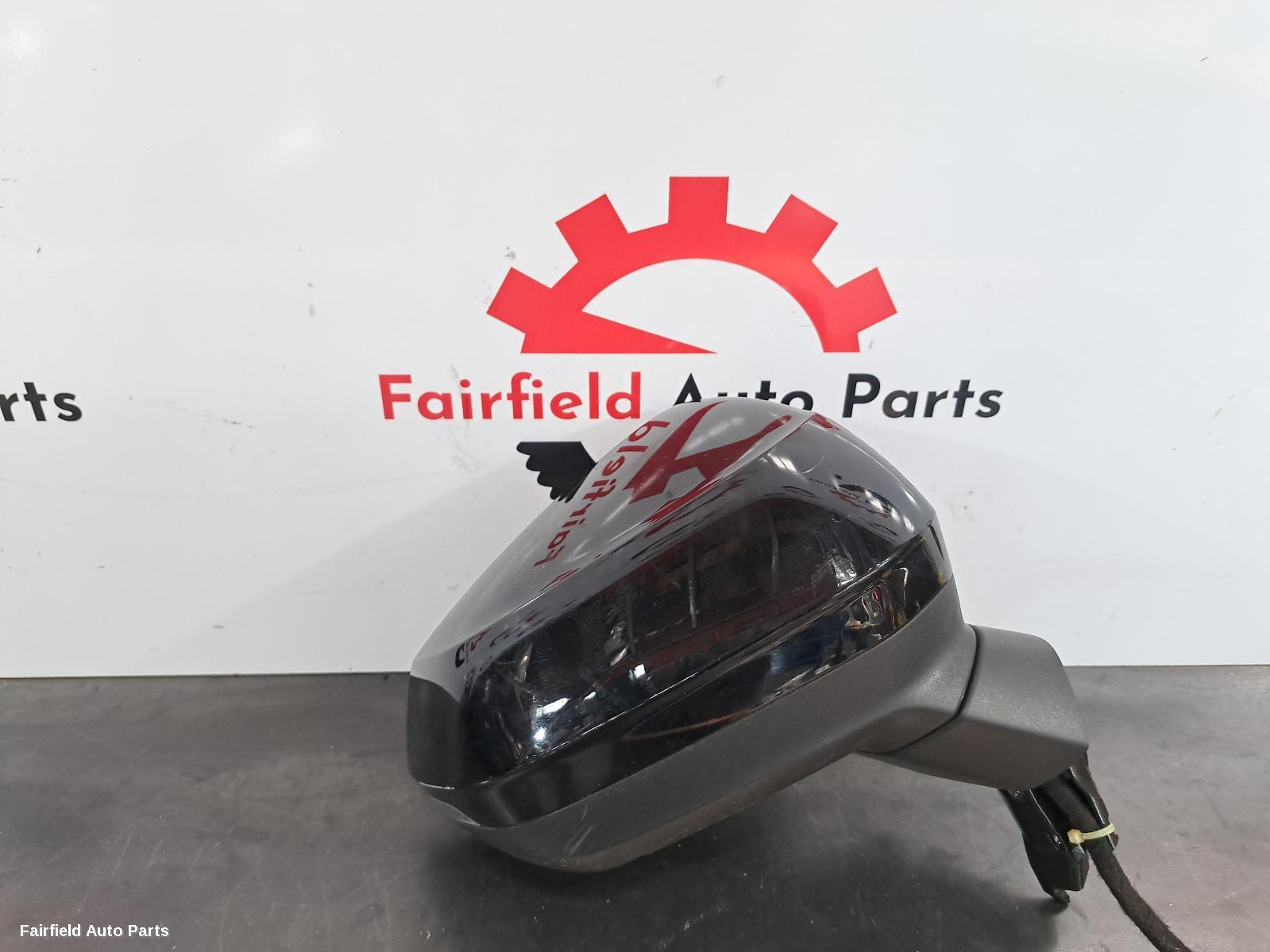 2019-2023 Audi Q3 Right Door Mirror