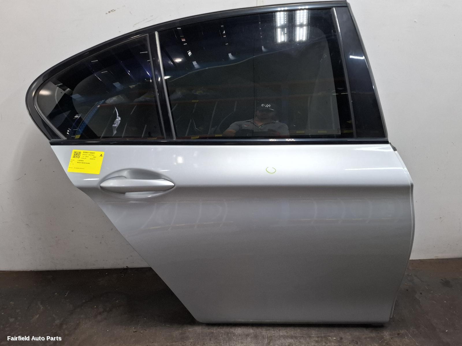 2010-2017 Bmw 5 Series Right Rear Door Sliding