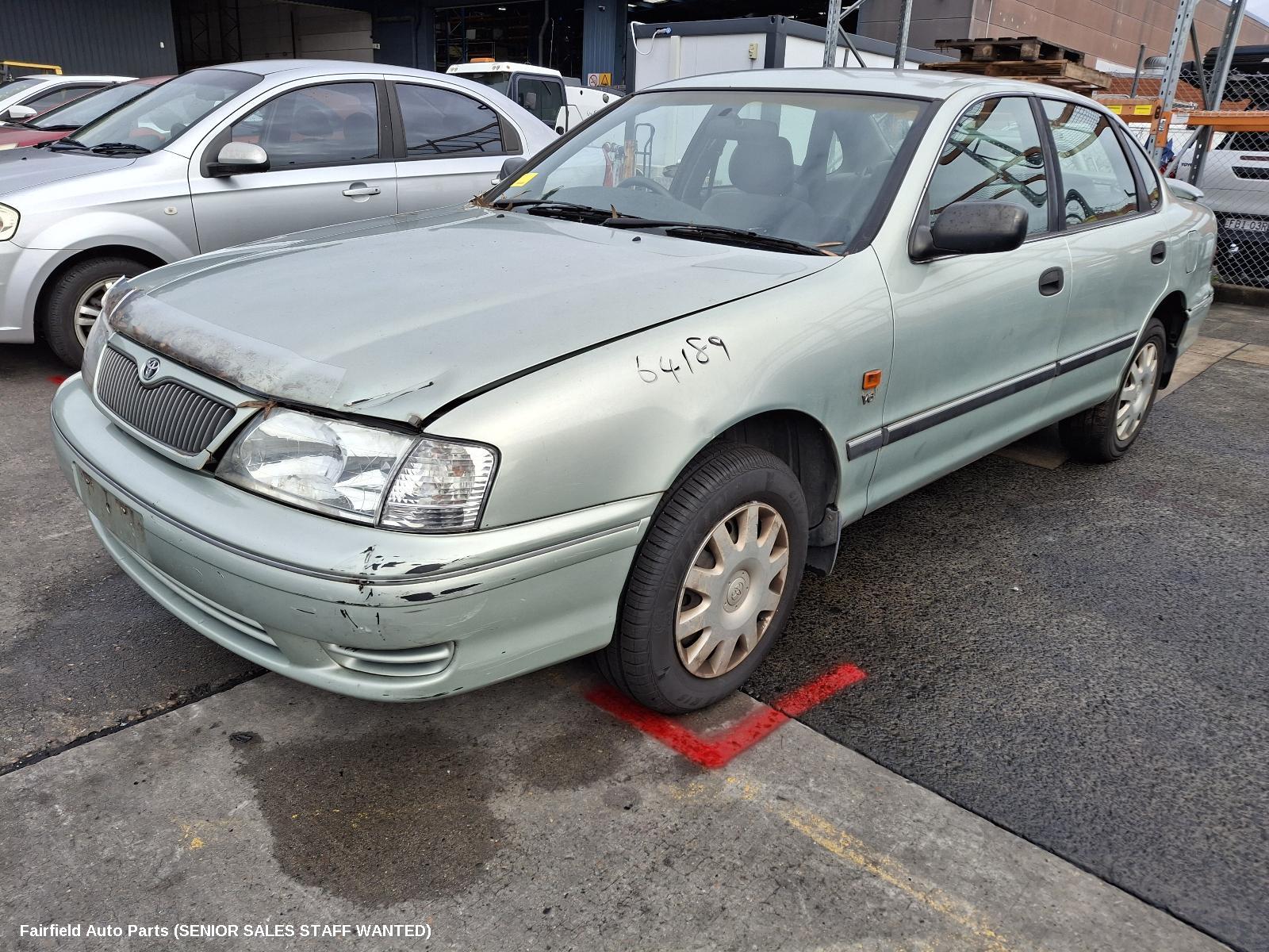 2002 Toyota Avalon Left Taillight