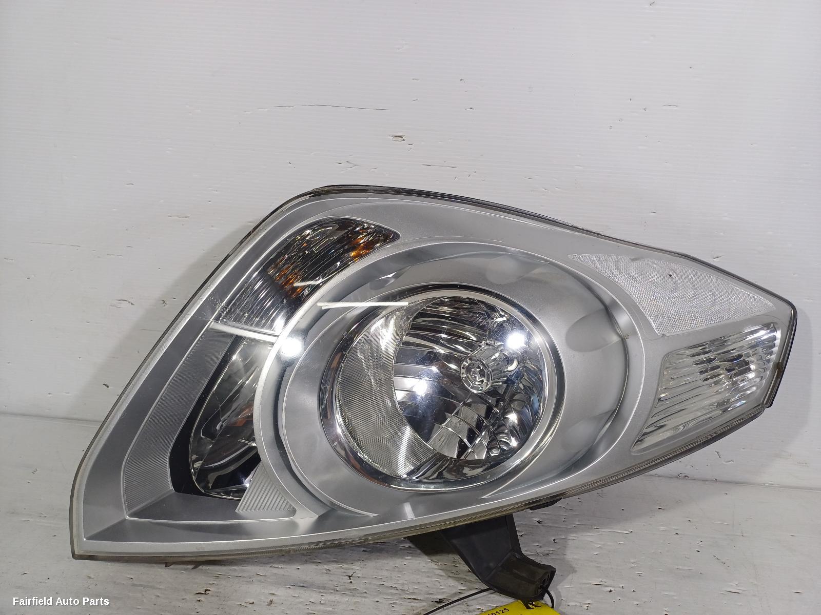 2007-2018 Hyundai Iload/imax Right Headlamp