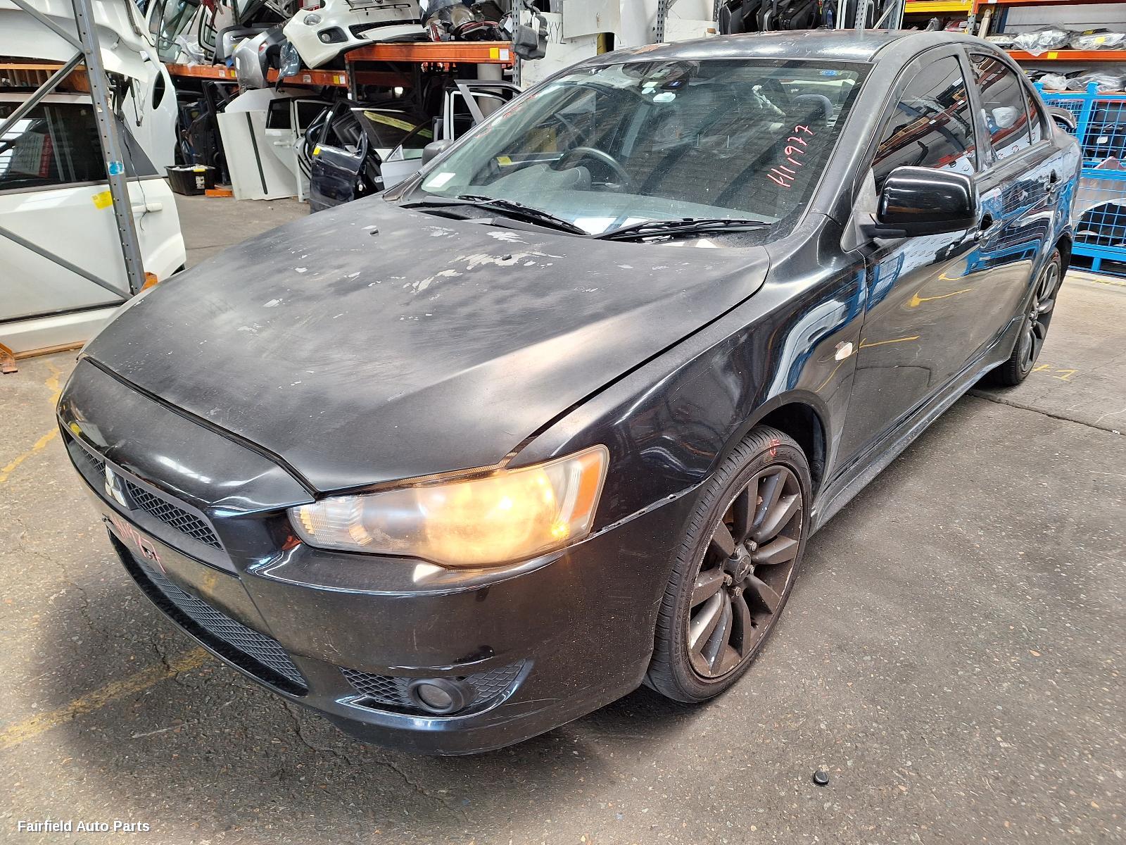 2008 Mitsubishi Lancer Left Taillight