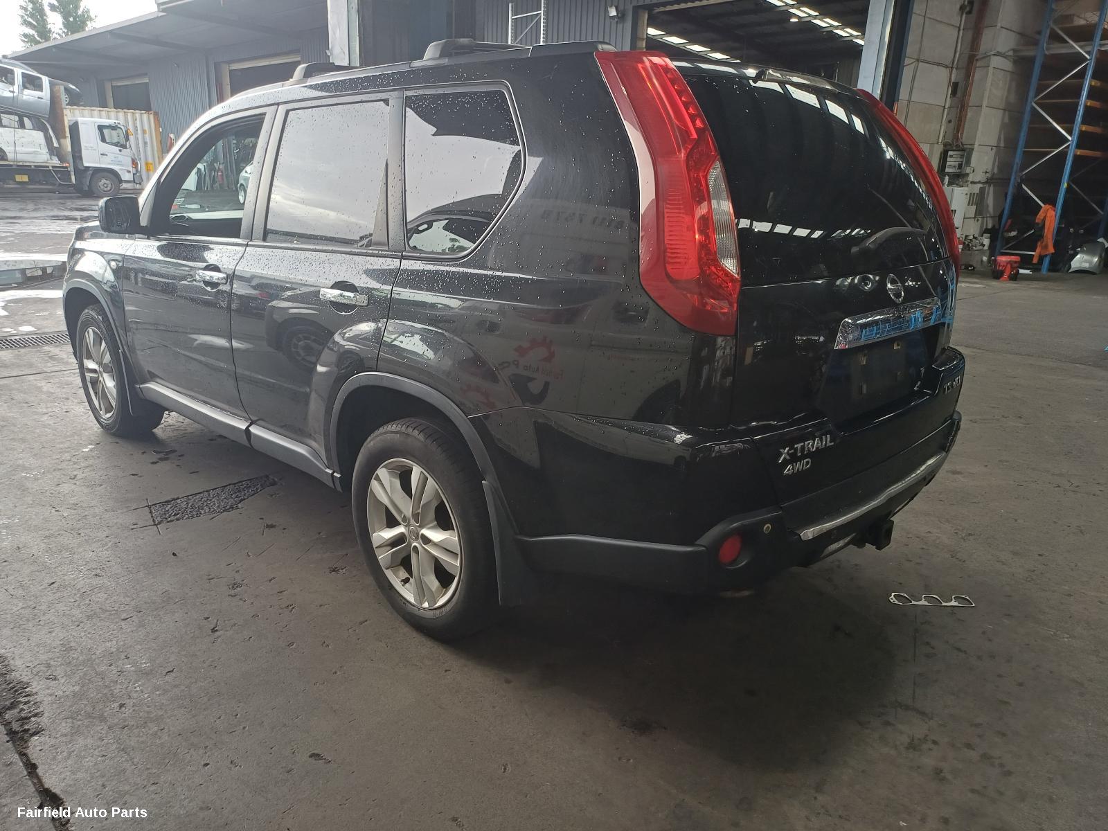 2011 Nissan Xtrail Left Taillight