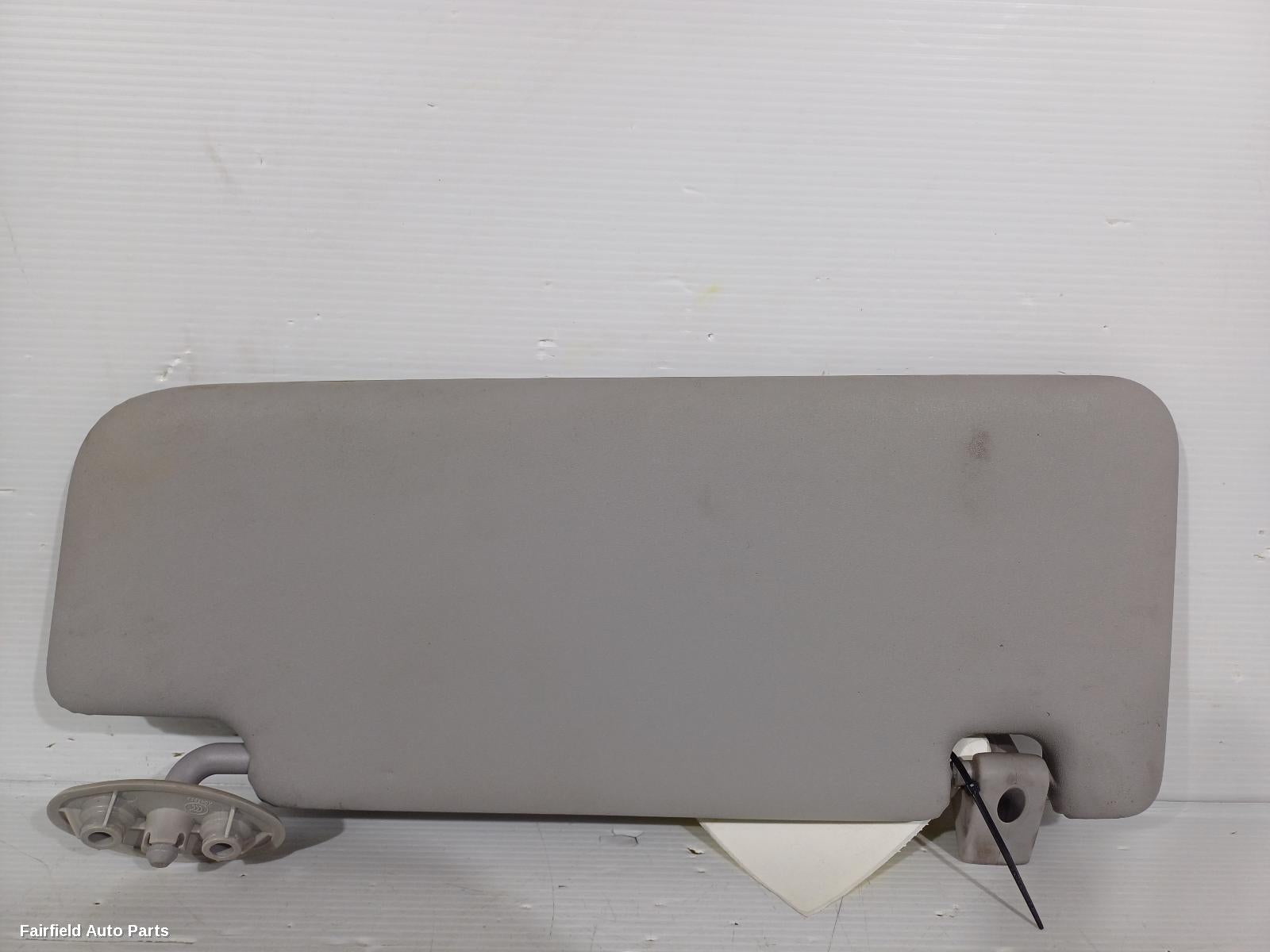 2017-2025 Ldv T60 Sunvisor