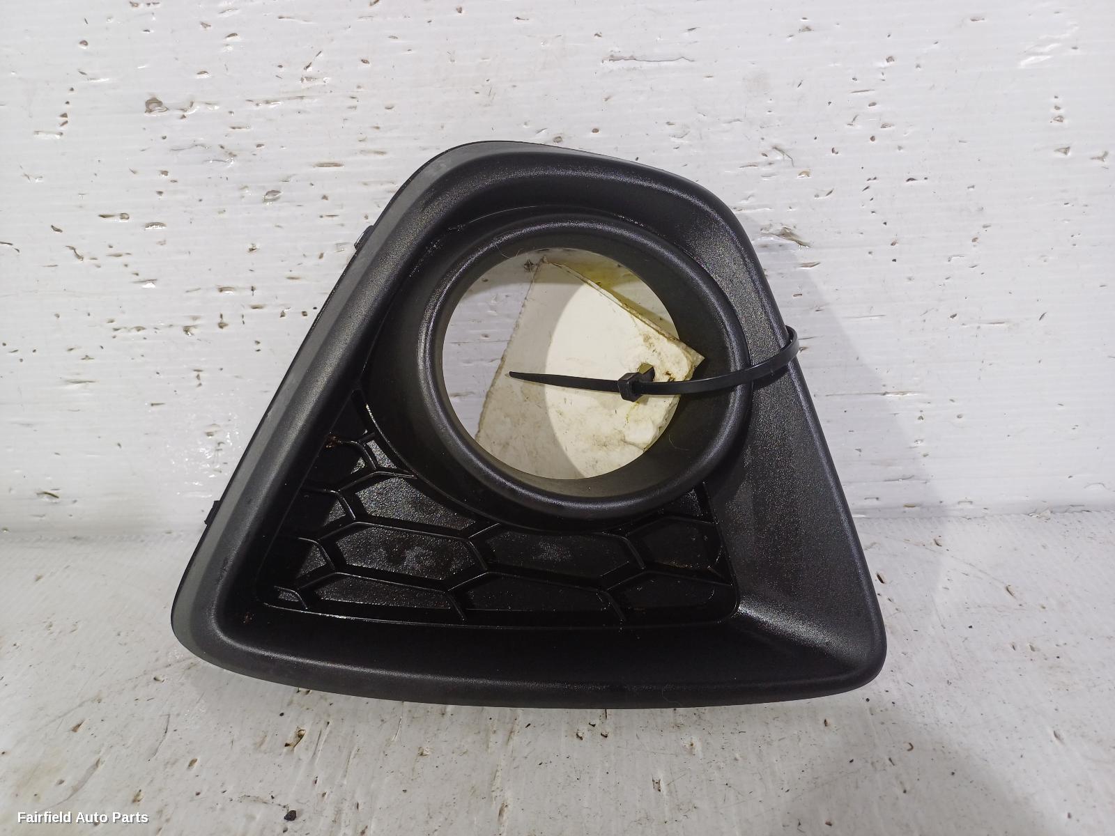 2012-2014 Mazda Cx5 Grille