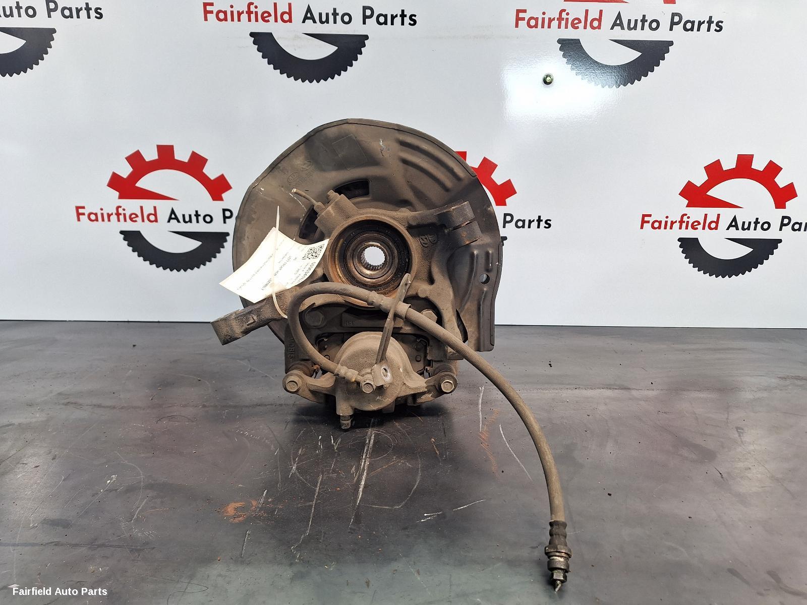 2010-2014 Hyundai I45 Left Front Hub Assembly