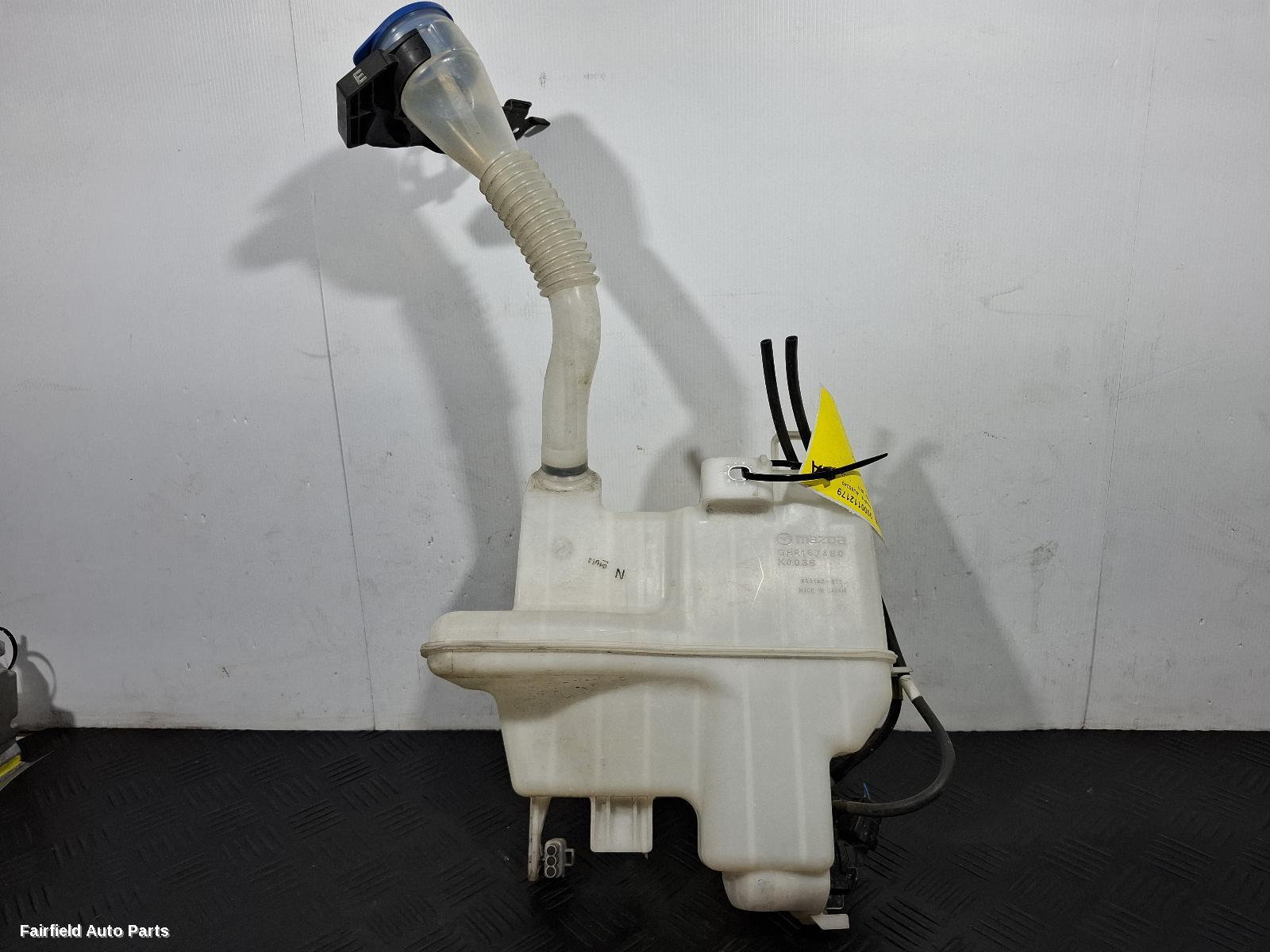 2016-2019 Mazda 3 Washer Bottle