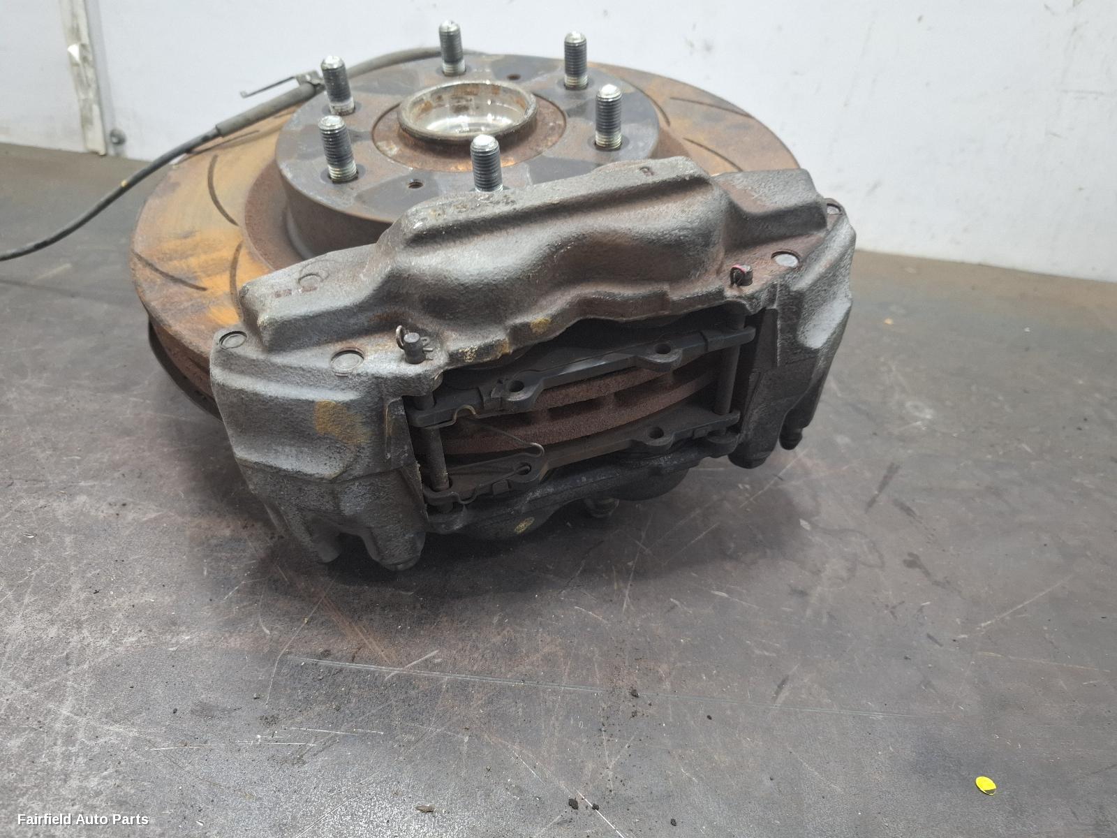 2006-2021 Mitsubishi Pajero Left Front Hub Assembly