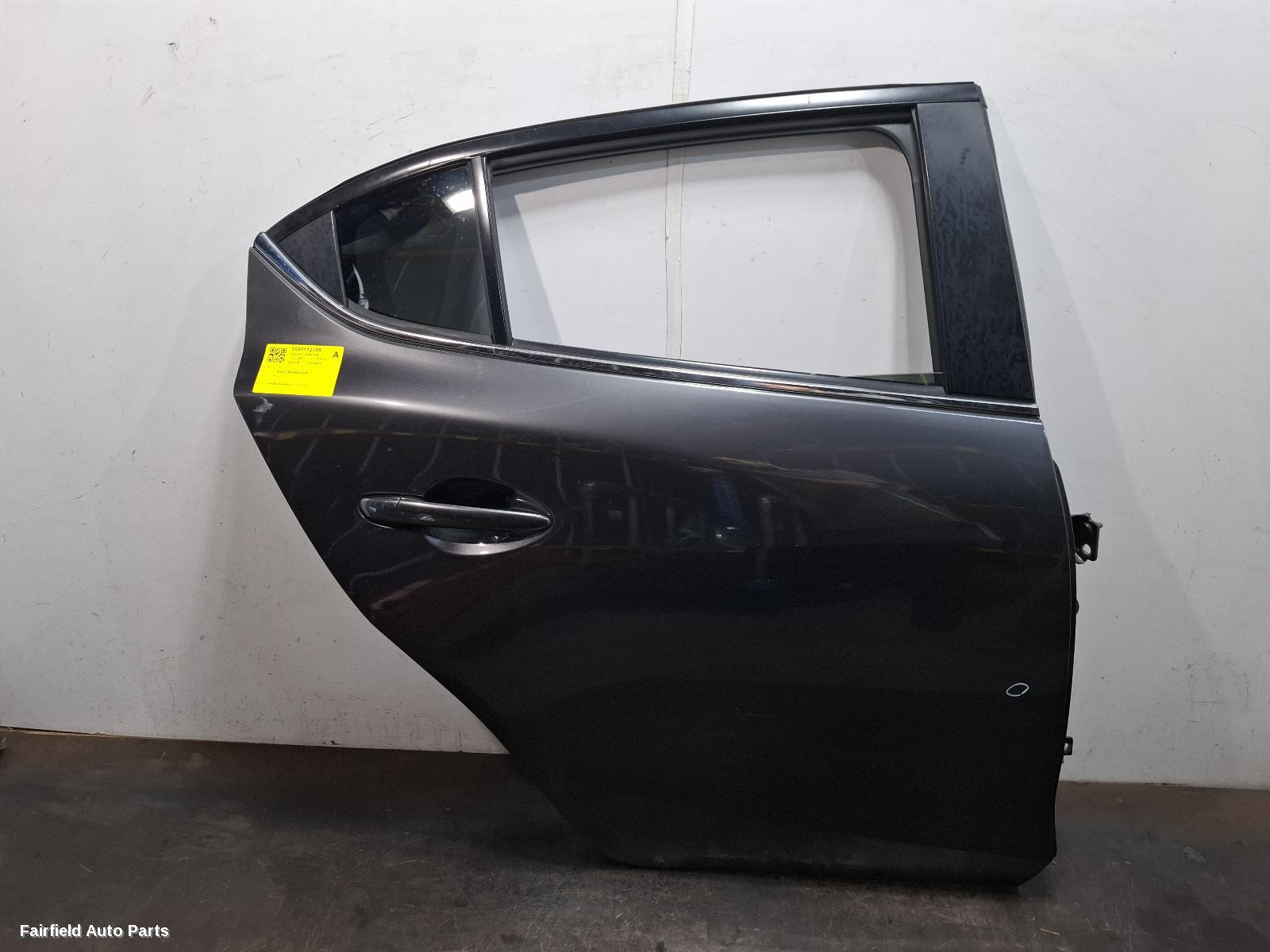 2013-2019 Mazda 3 Right Rear Door Sliding