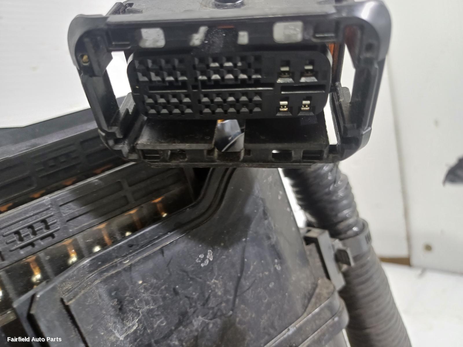 2012-2017 Toyota Camry Fuse Box