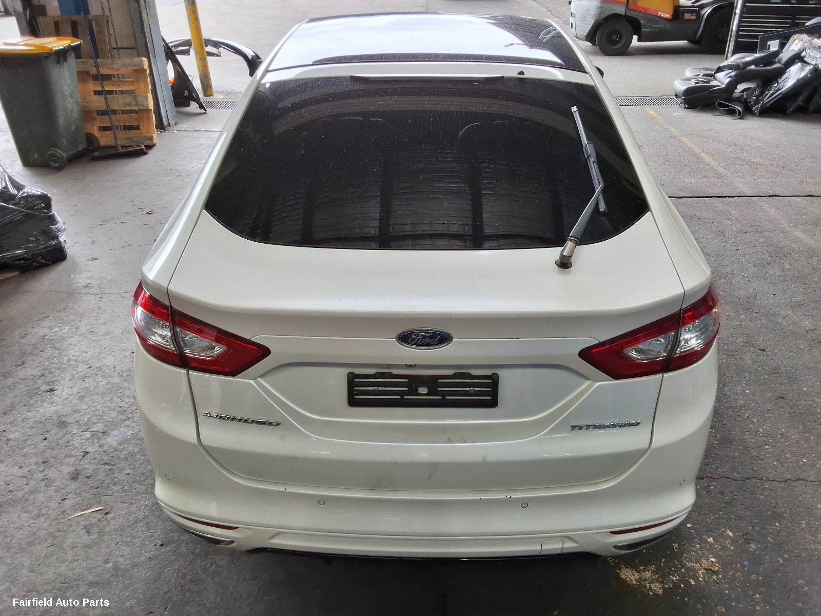 2014-2020 Ford Mondeo Washer Bottle