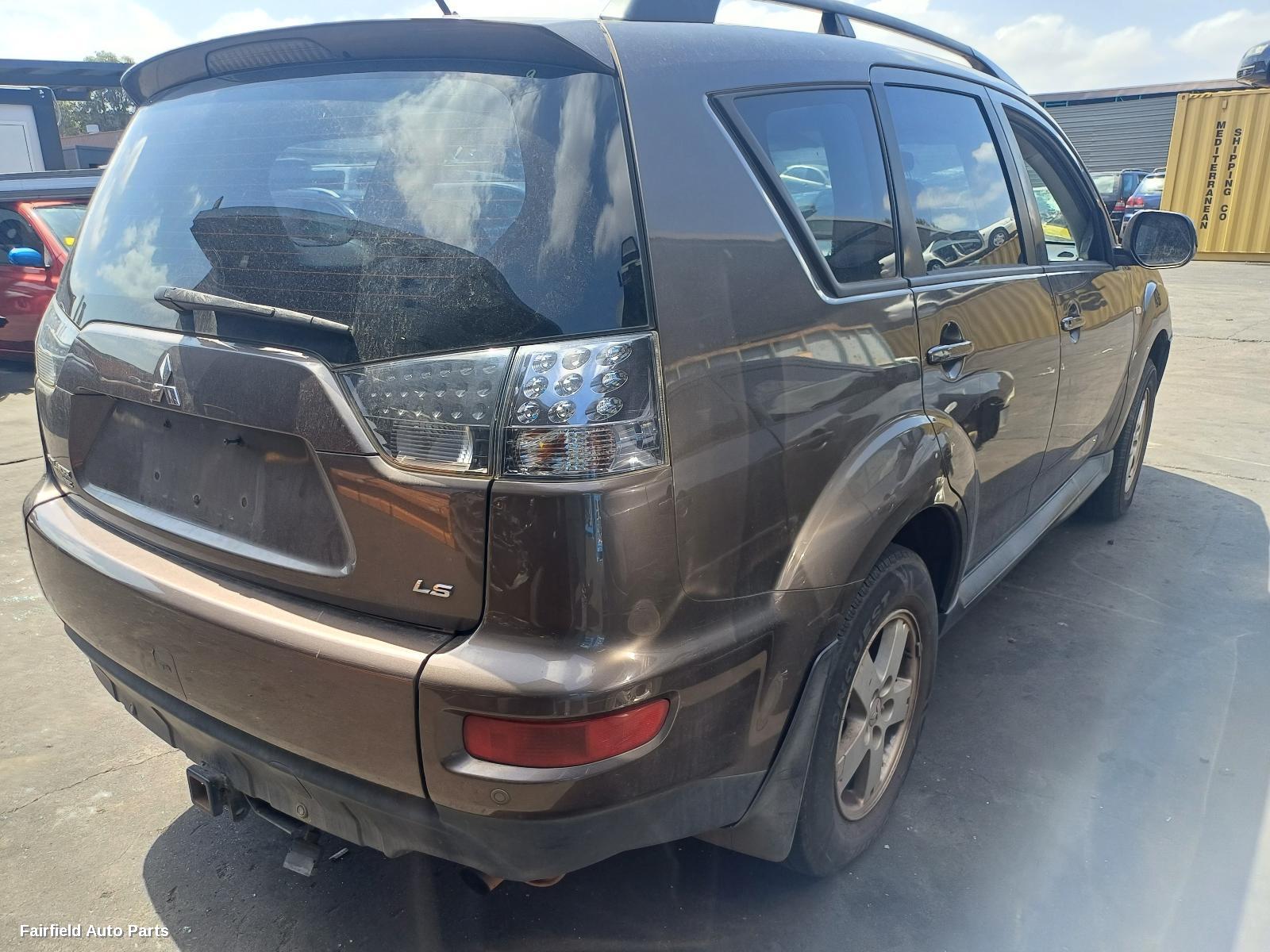 2006-2012 Mitsubishi Outlander Fan