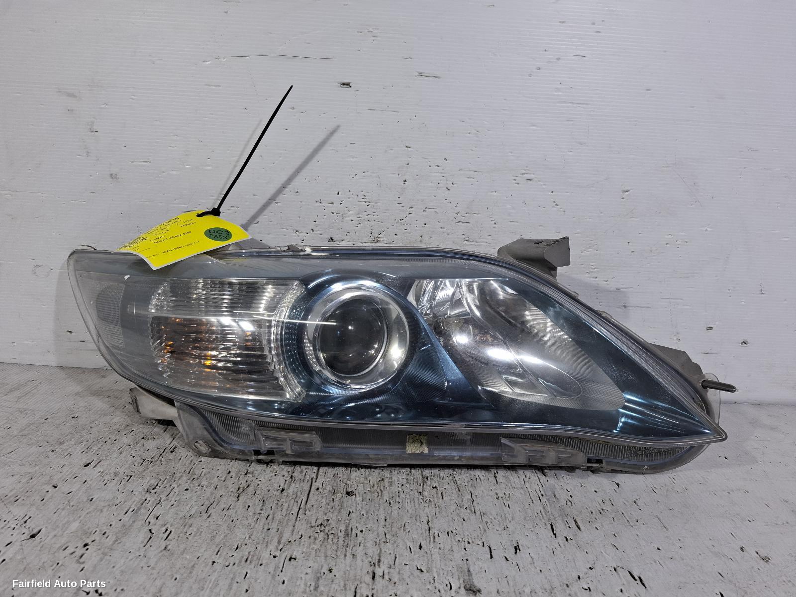 2009-2011 Toyota Camry Right Headlamp