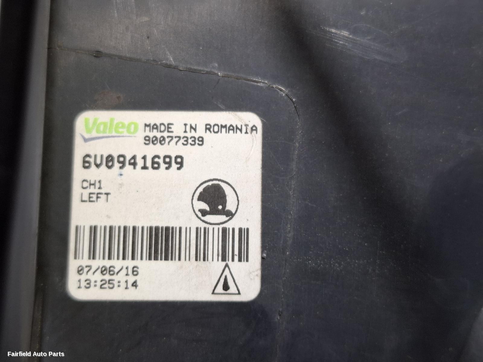 2015-2018 Skoda Fabia Left Indicator Fog Side