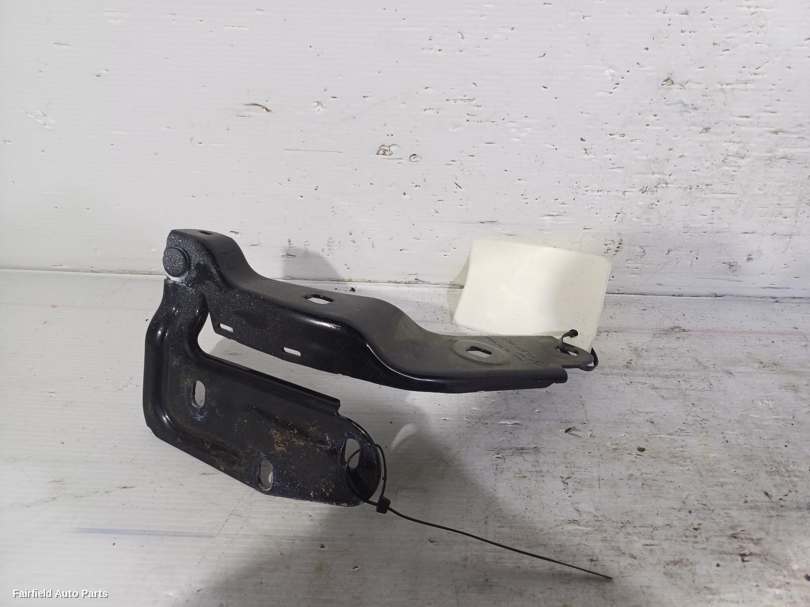 2010-2018 Porsche Cayenne Bonnet Hinge Strut