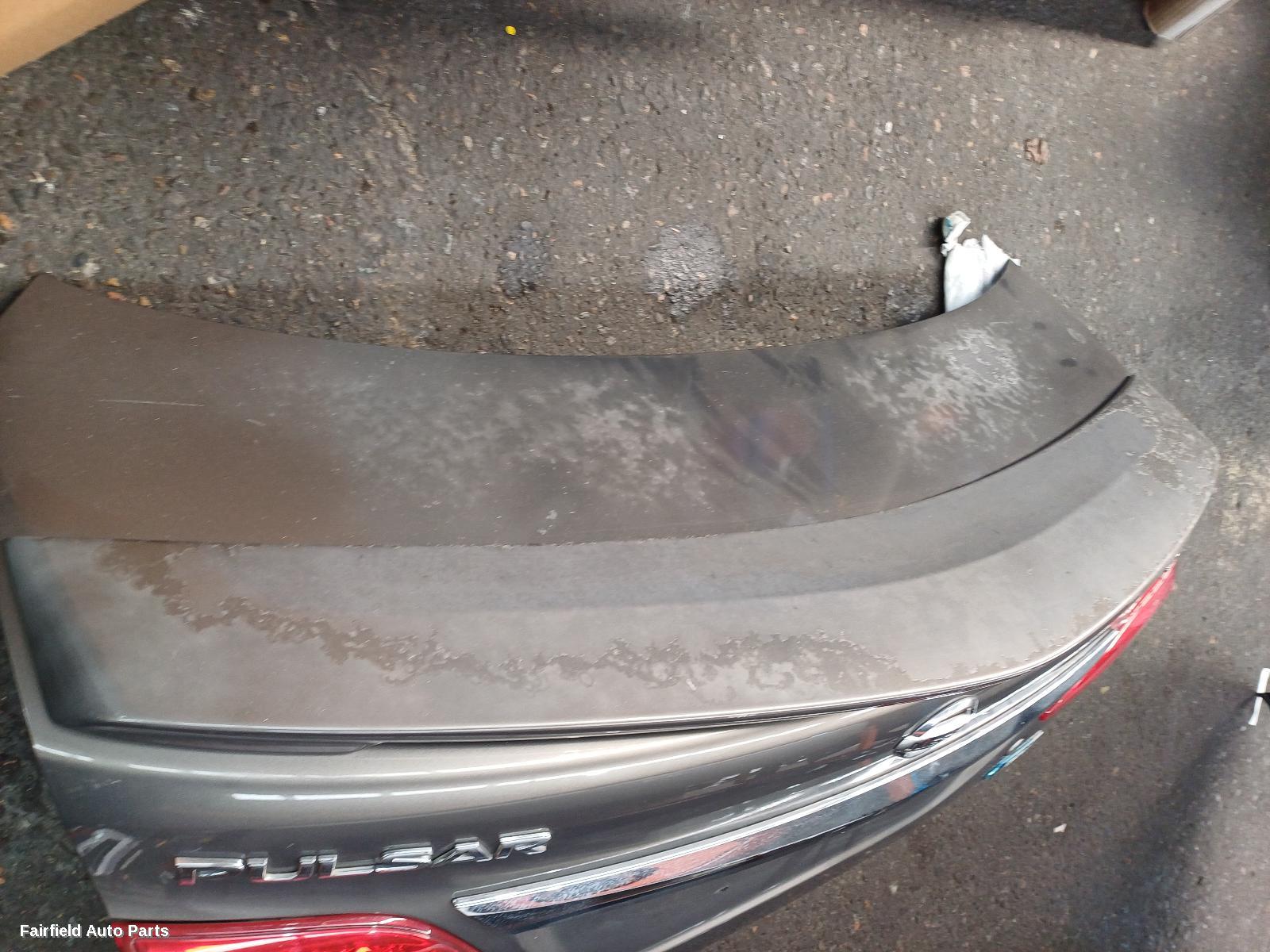 2012-2017 Nissan Pulsar Bootlid Tailgate