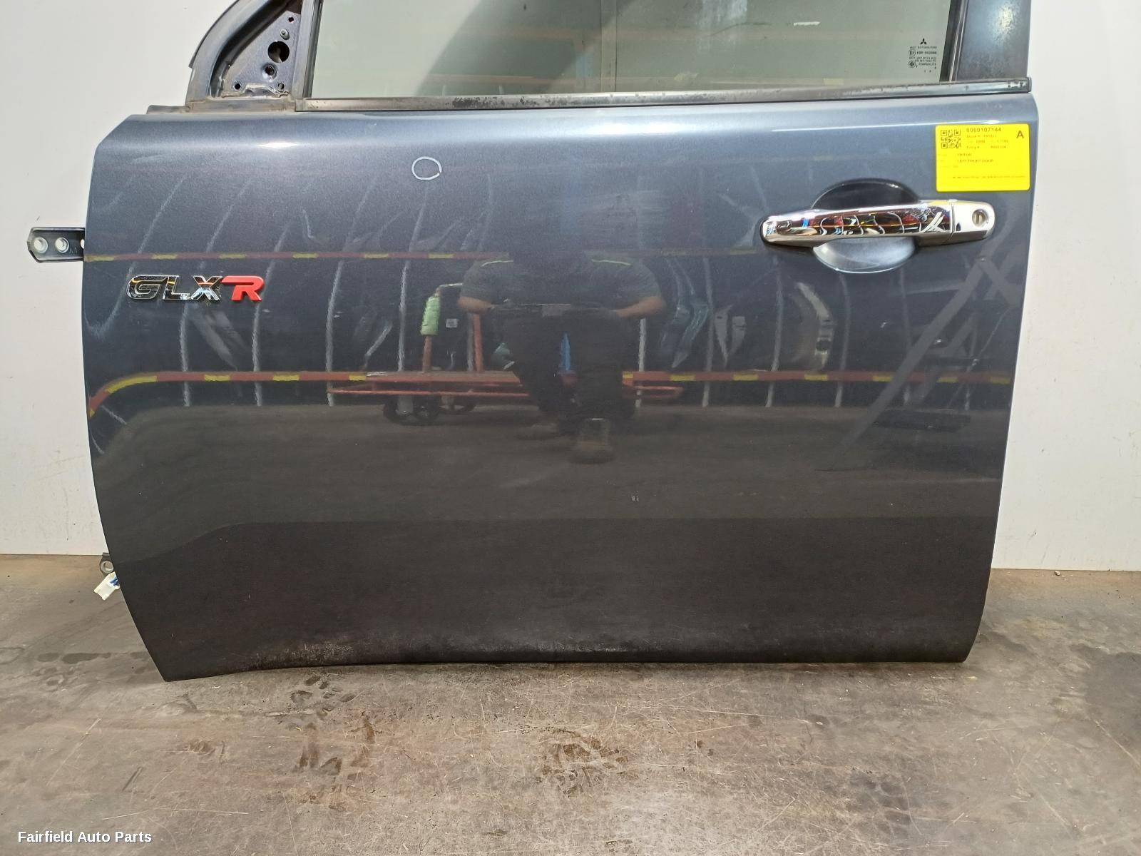 2006-2015 Mitsubishi Triton Left Front Door