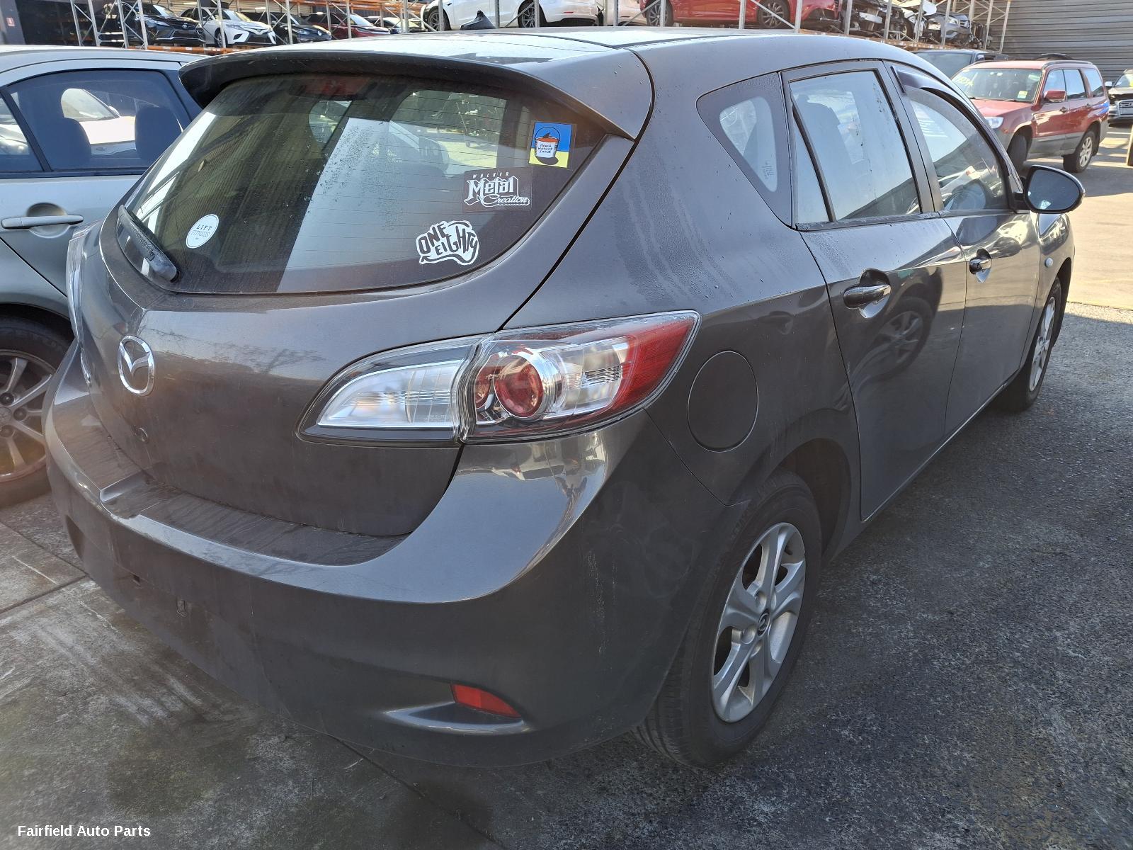 2011-2013 Mazda 3 Right Headlamp