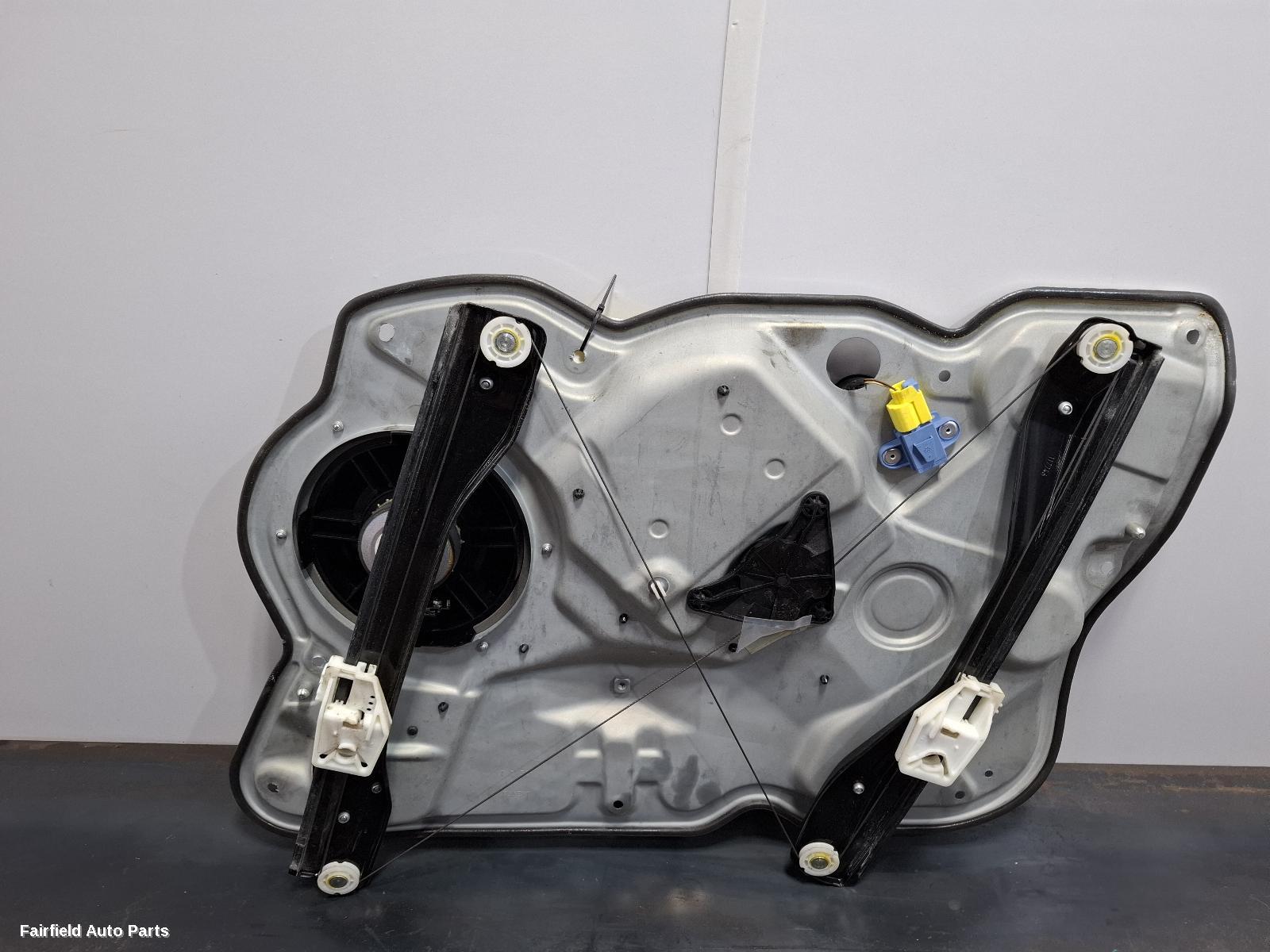 2004-2013 Skoda Octavia Left Front Window Reg Motor
