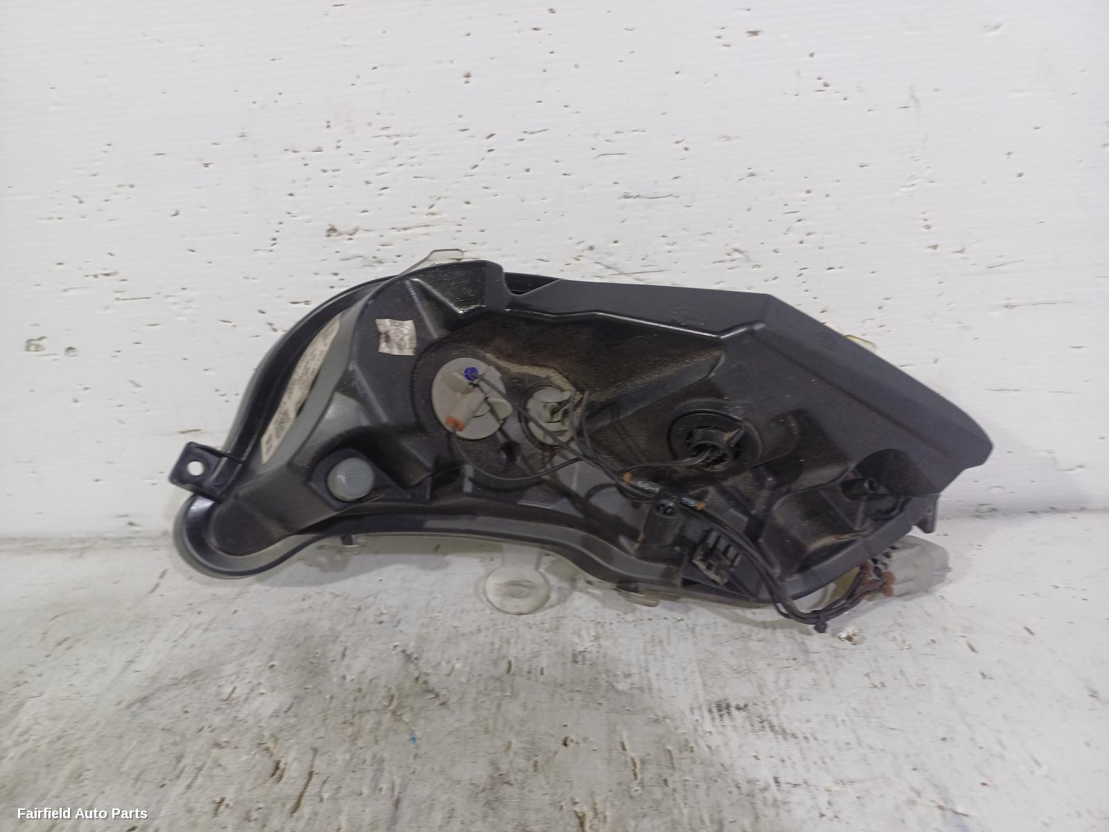 2015-2017 Toyota Camry Right Indicator Fog Side