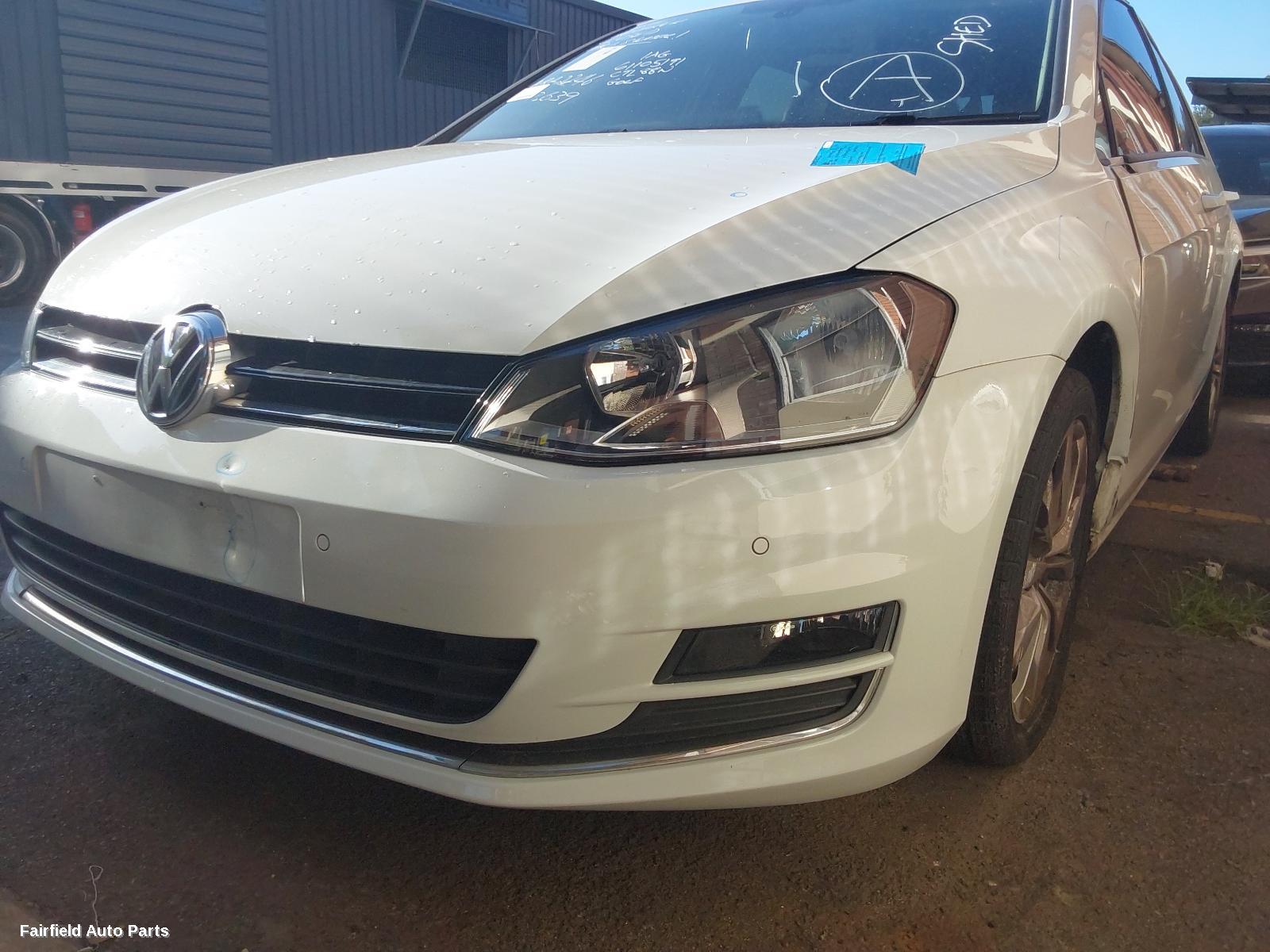 2013-2020 Volkswagen Golf Washer Bottle