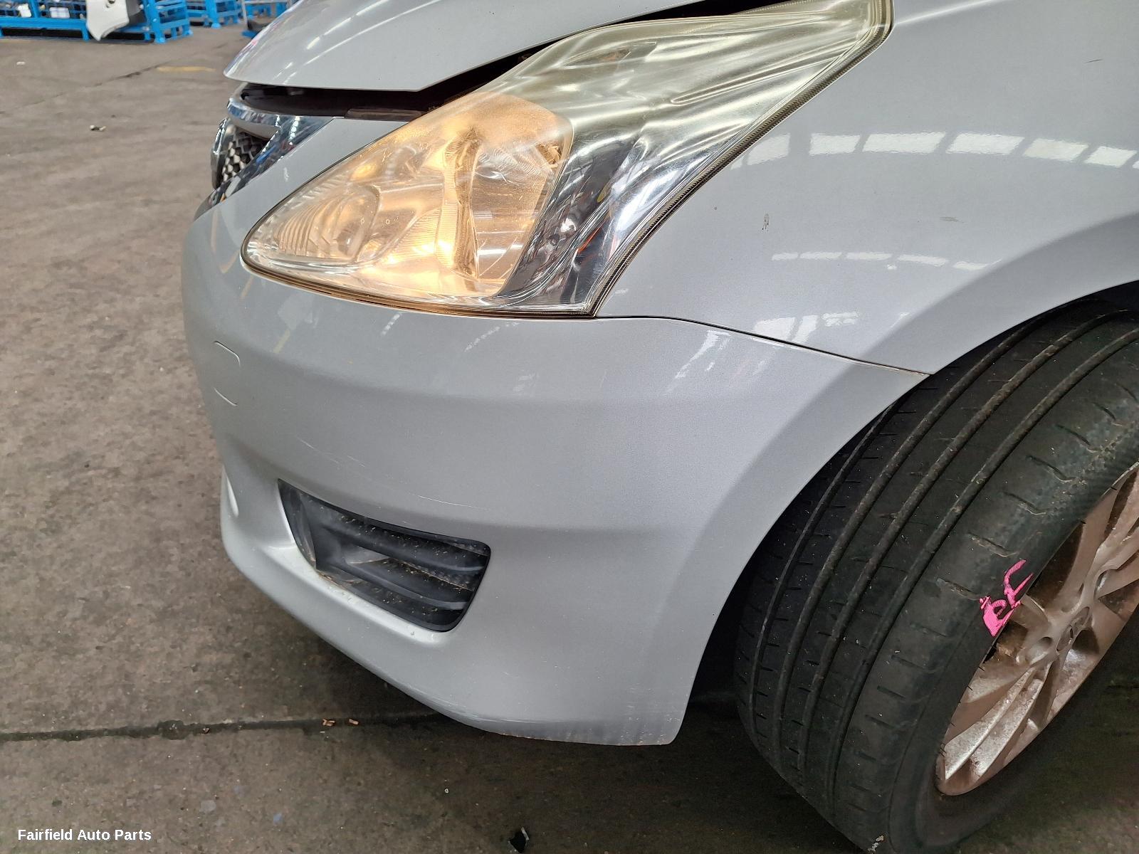 2014 Nissan Pulsar Sunvisor