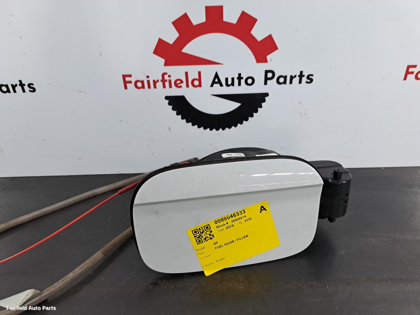 2017-2025 Audi Q5 Fuel Door Filler
