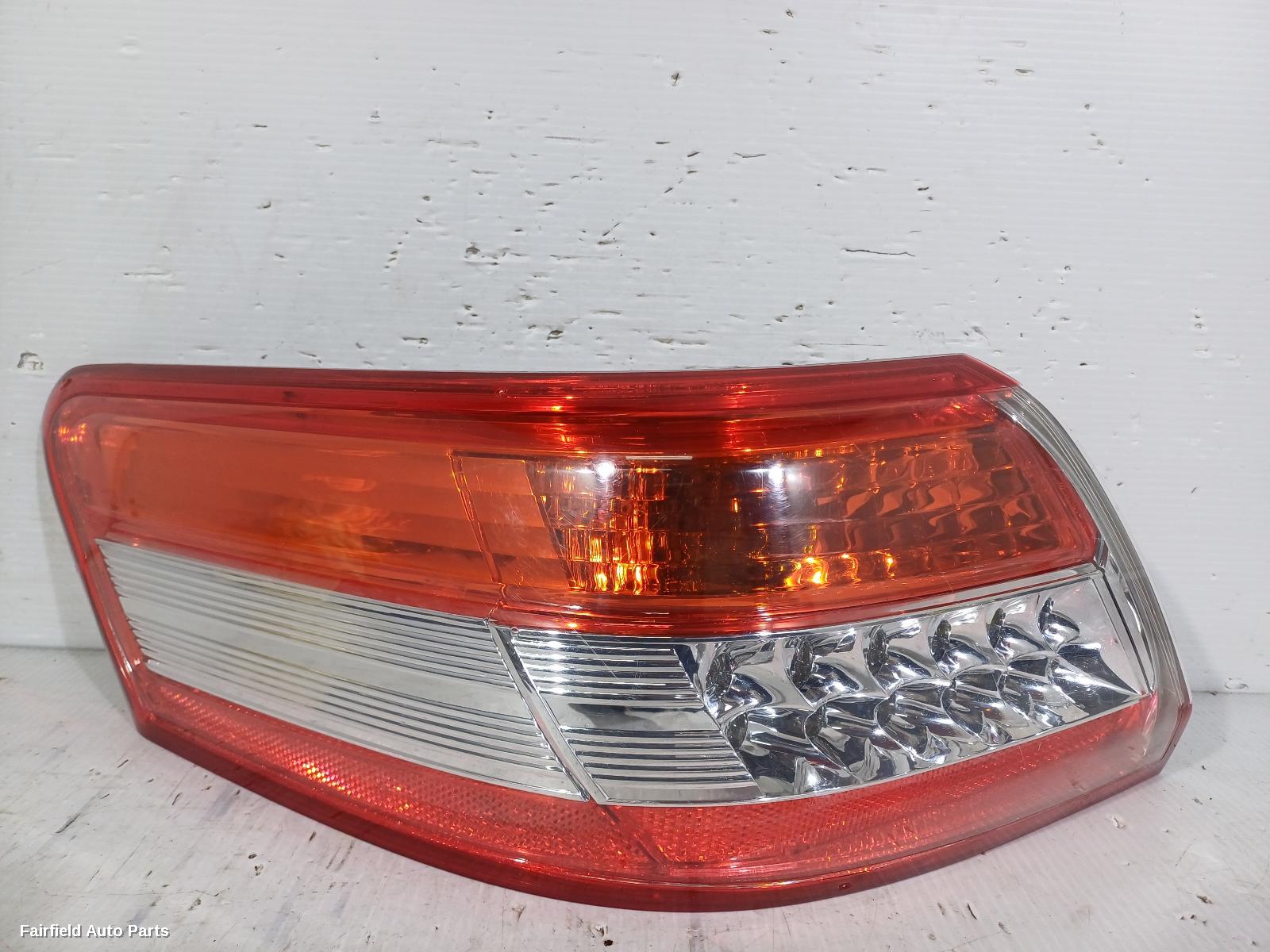 2009-2011 Toyota Camry Left Taillight