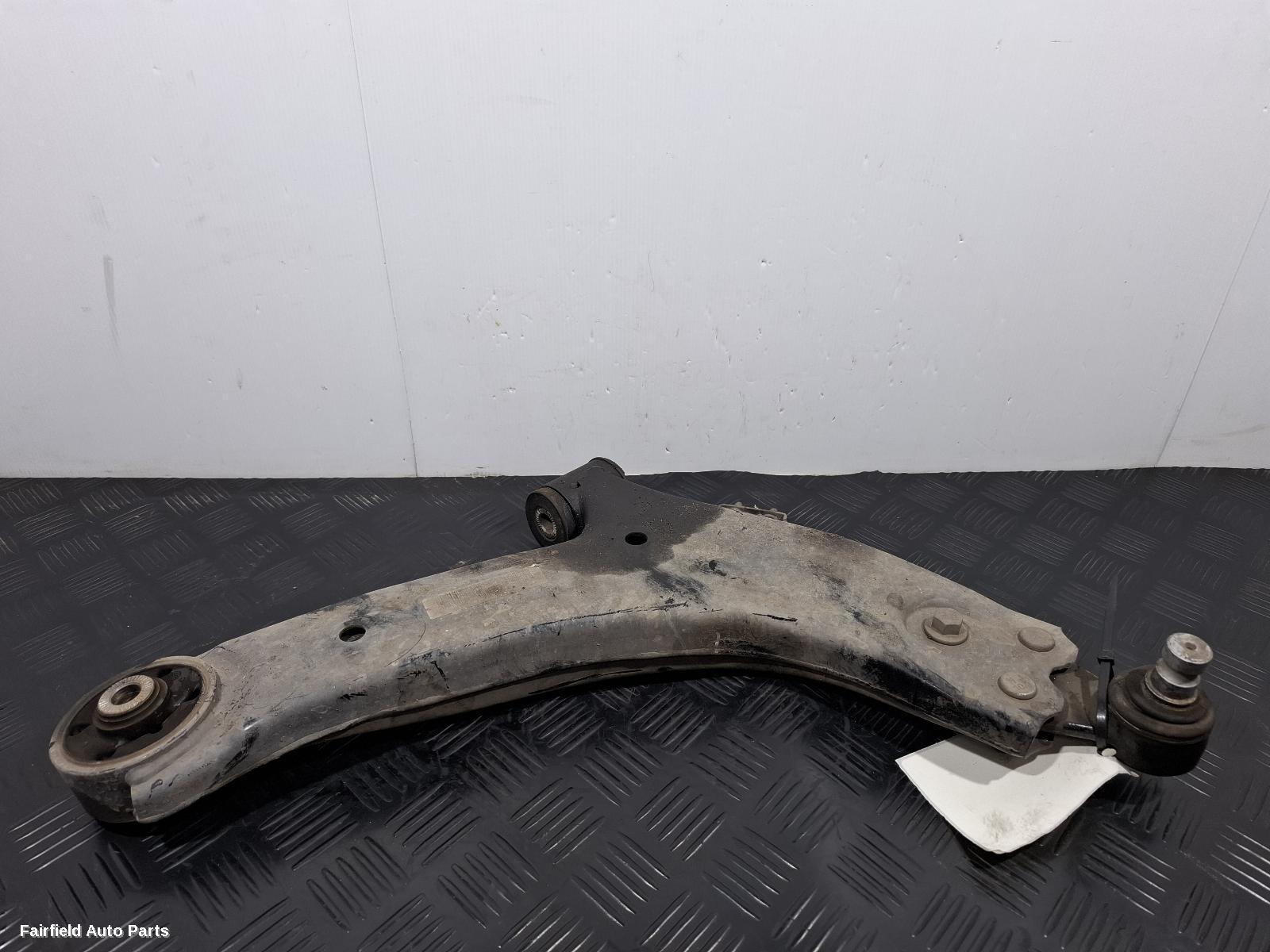2015-2025 Ldv G10 Right Front Lower Control Arm