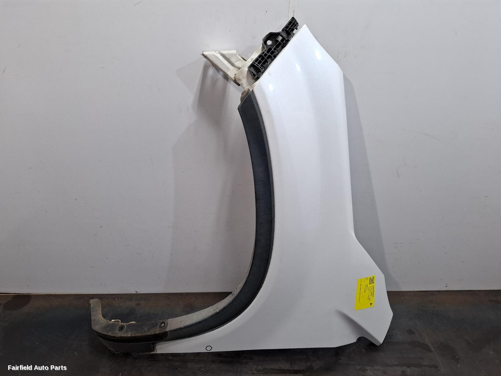 2013 Kia Sorento Left Guard