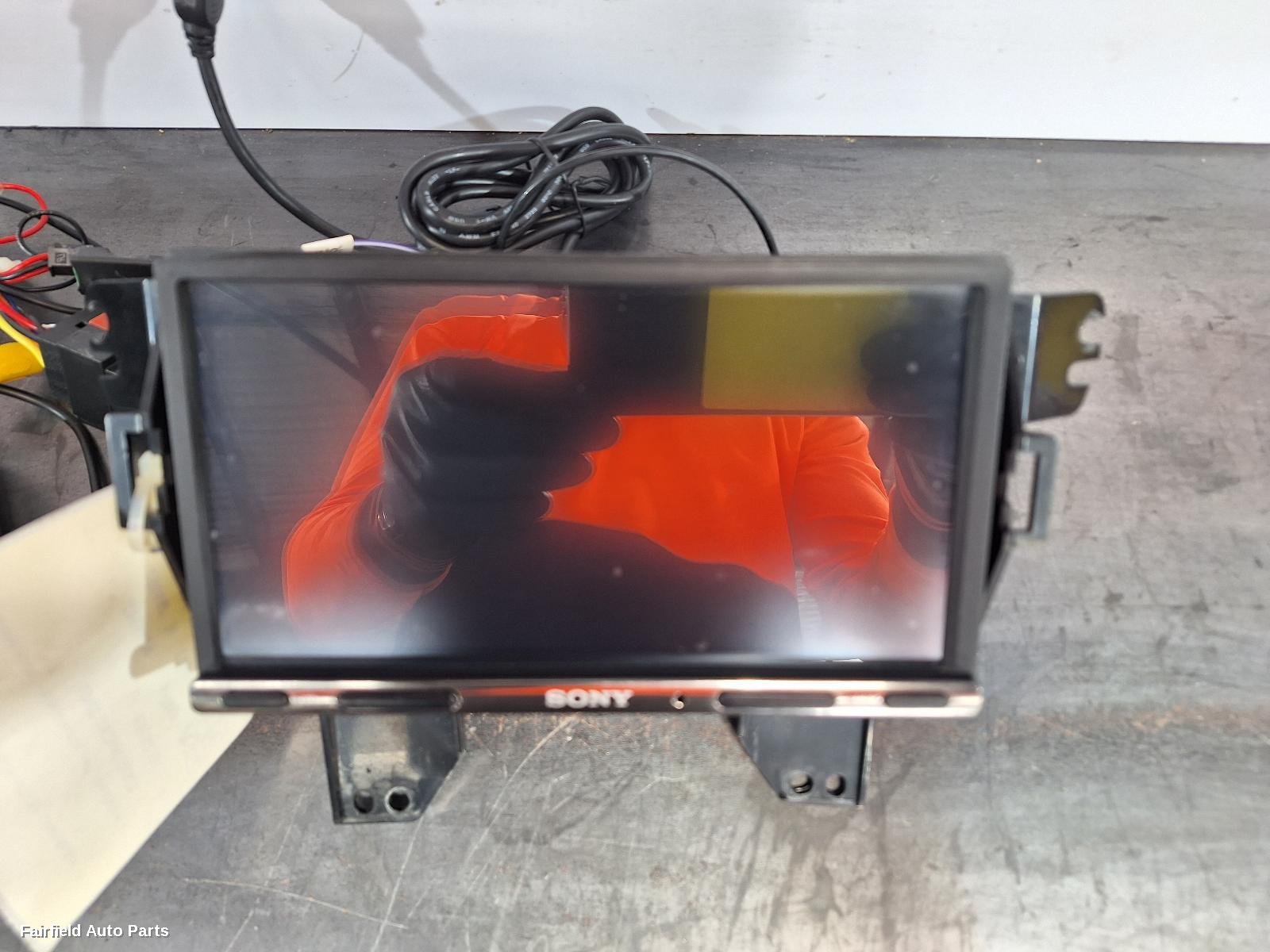 2011-2018 Hyundai Veloster Radio Cd Dvd Sat Tv
