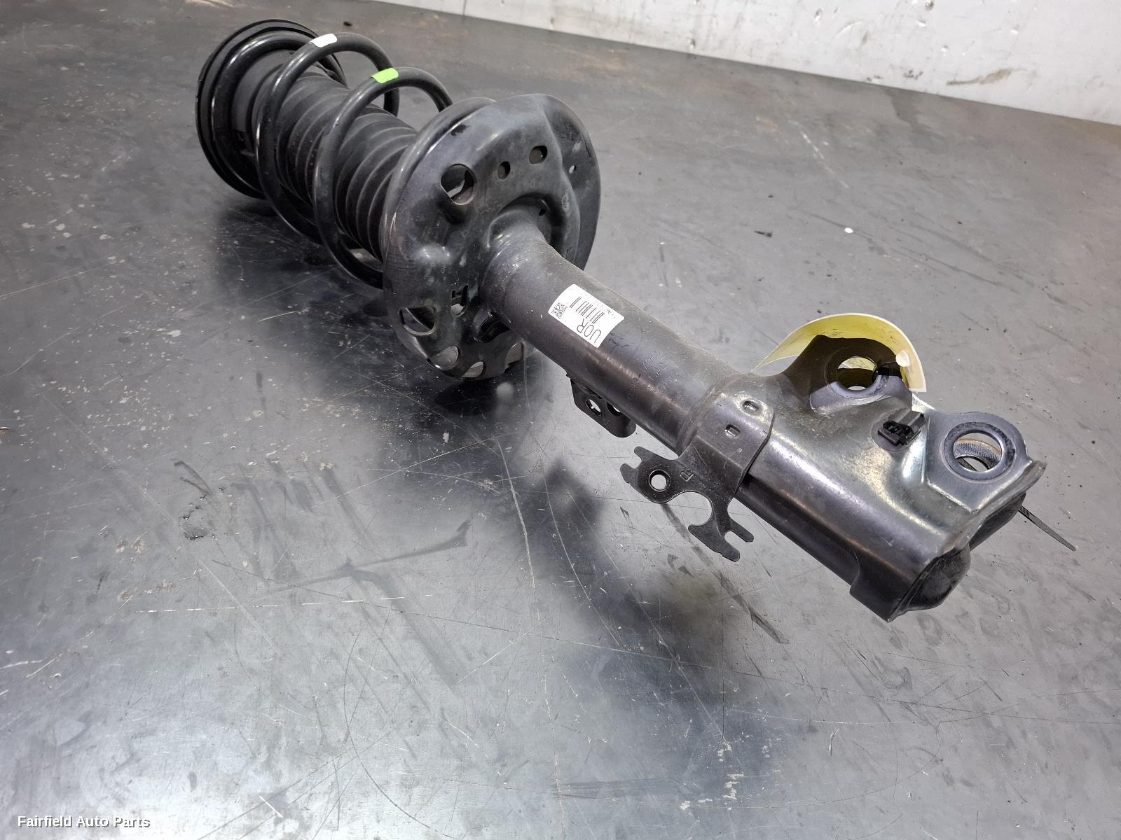 2020-2023 Toyota Yaris Cross Right Front Strut