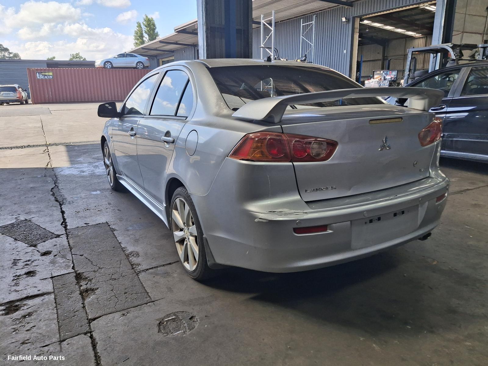 2007 Mitsubishi Lancer Left Front Door