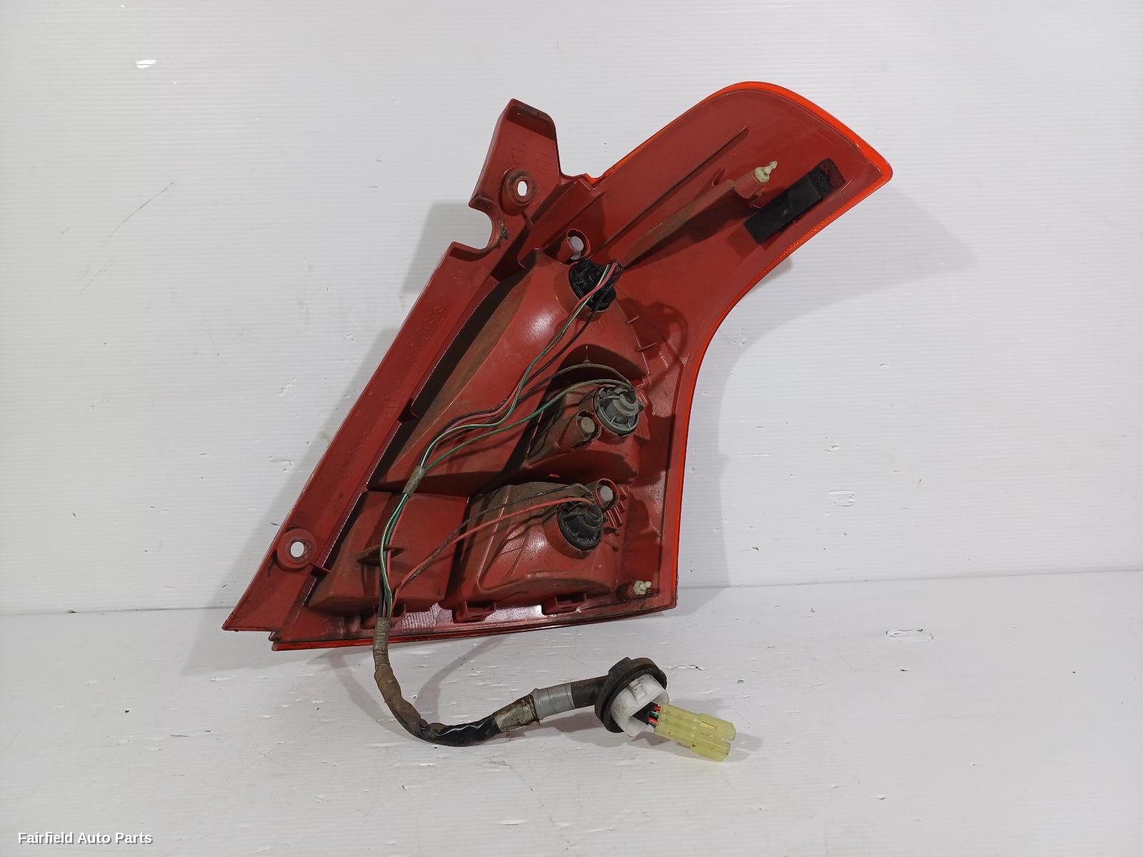 2004-2007 Suzuki Swift Left Taillight