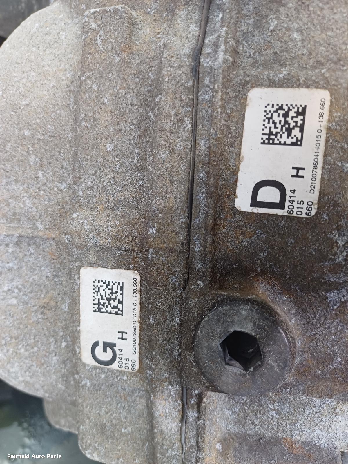 2014-2018 Porsche Cayenne Differential Centre
