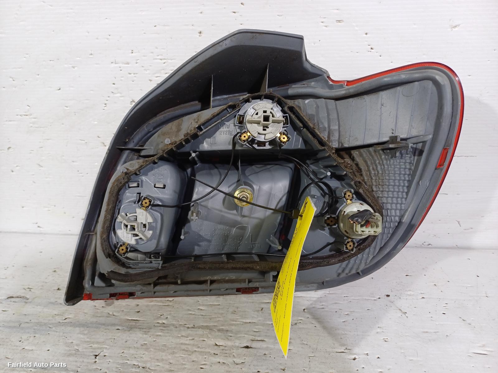 2002-2005 Toyota Echo Left Taillight