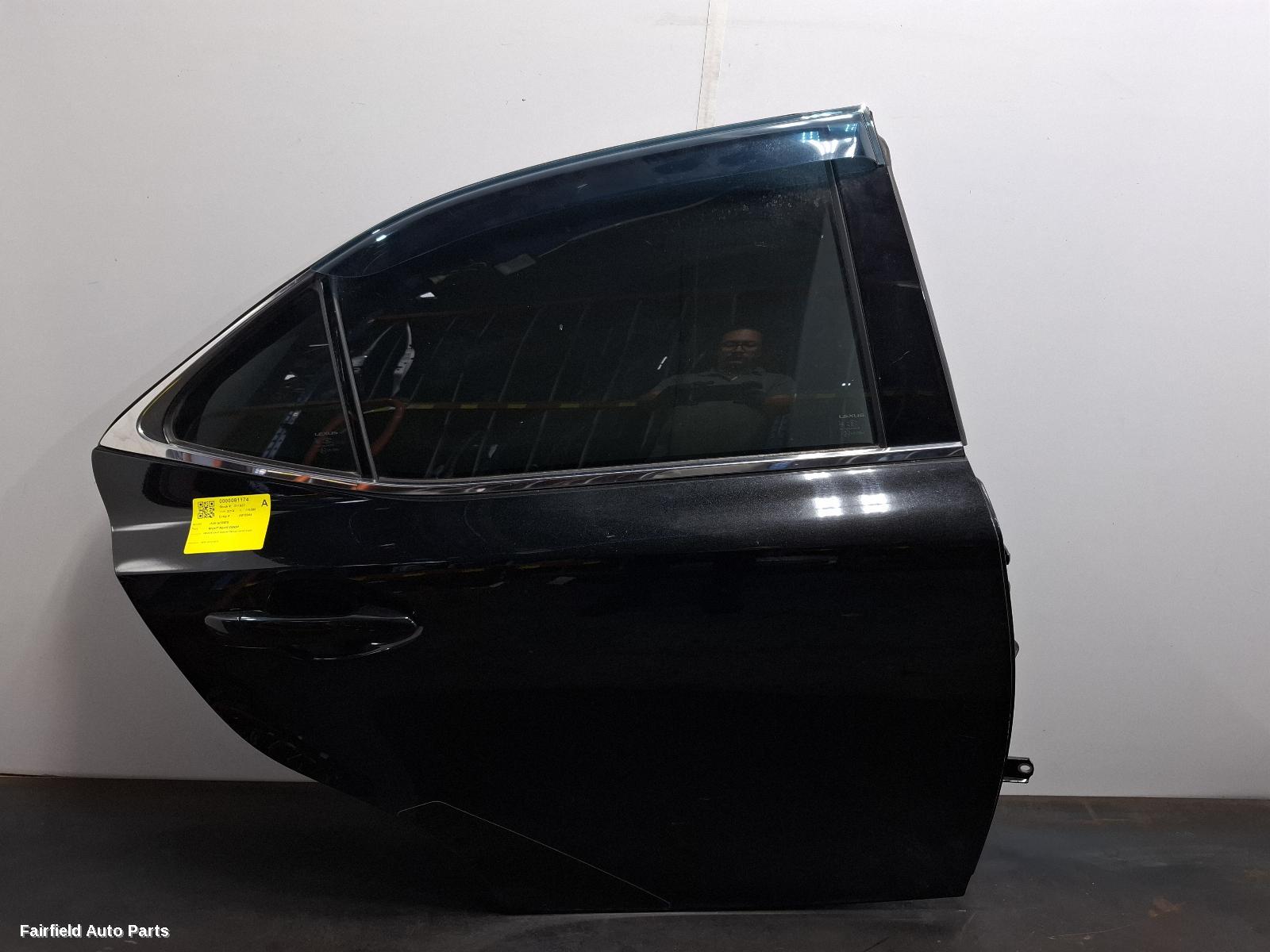 2013-2020 Lexus Is Series Right Rear Door Sliding