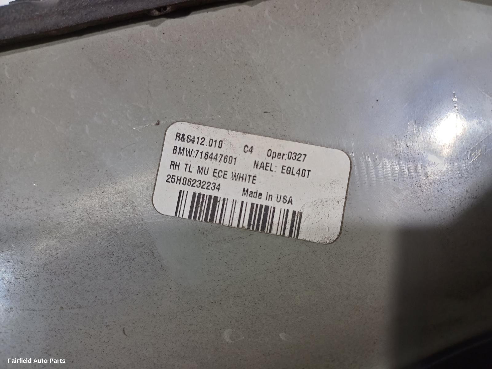 2003-2006 Bmw X5 Right Taillight