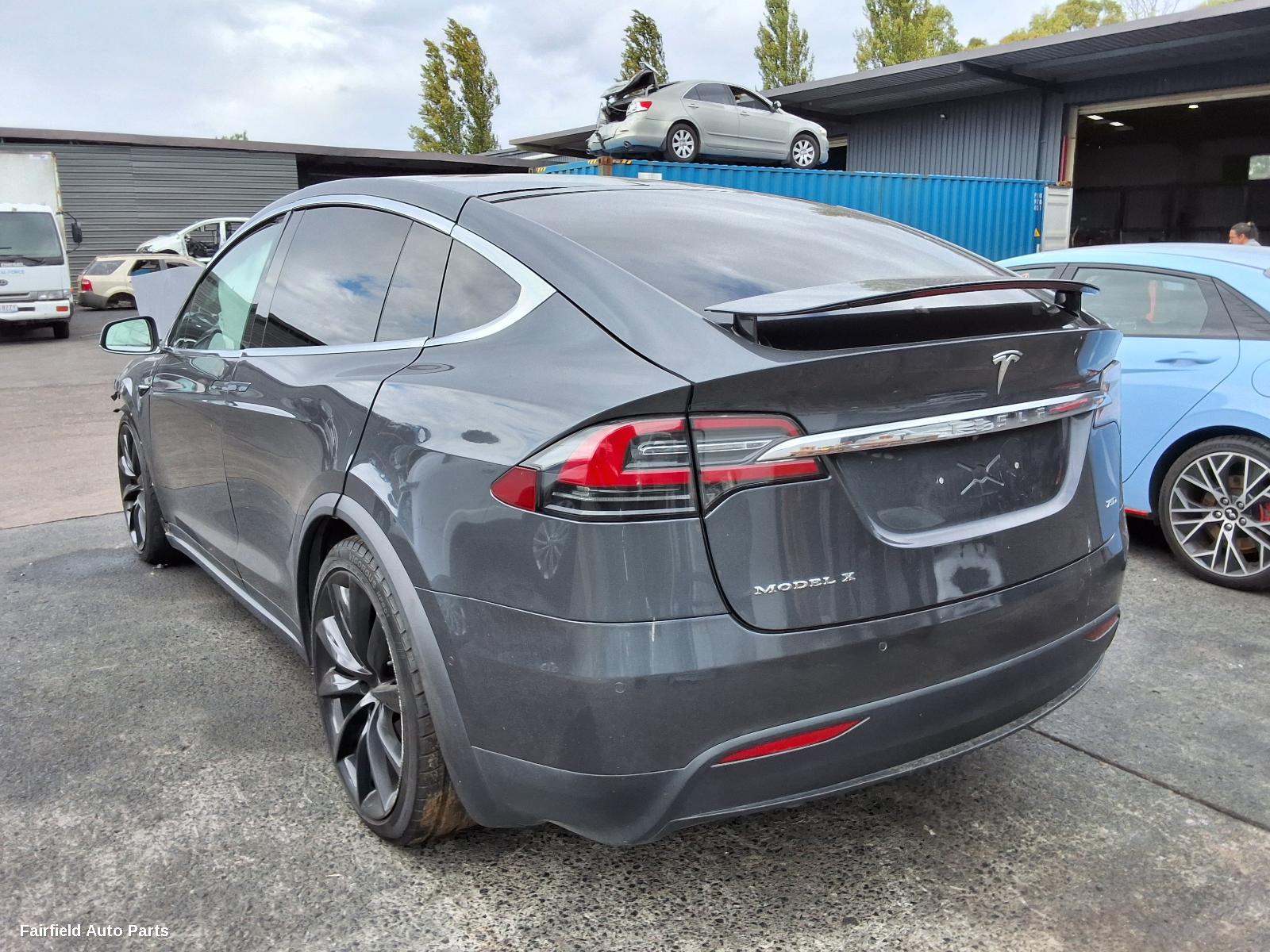 2017 Tesla Model X Left Taillight