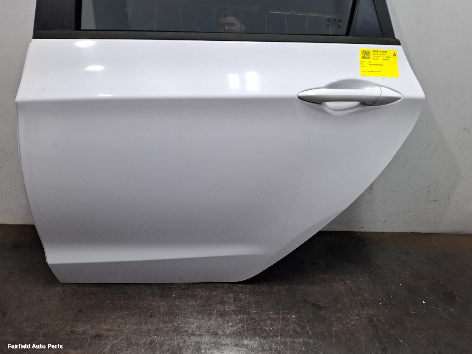 2012-2017 Hyundai I30 Left Rear Door Sliding