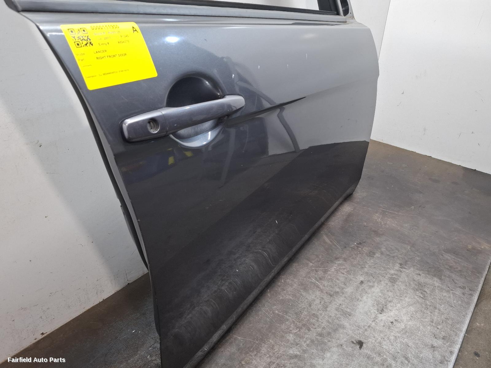 2007-2015 Mitsubishi Lancer Right Front Door