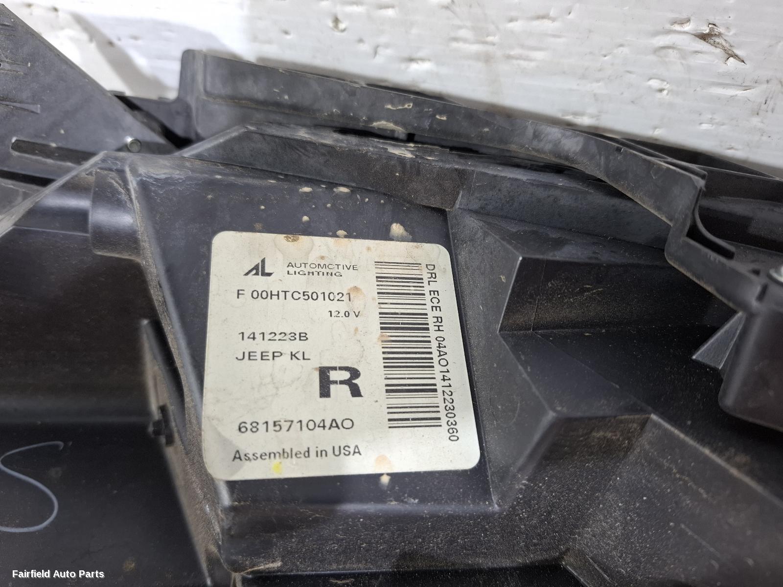 2014-2018 Jeep Cherokee Right Indicator Fog Side