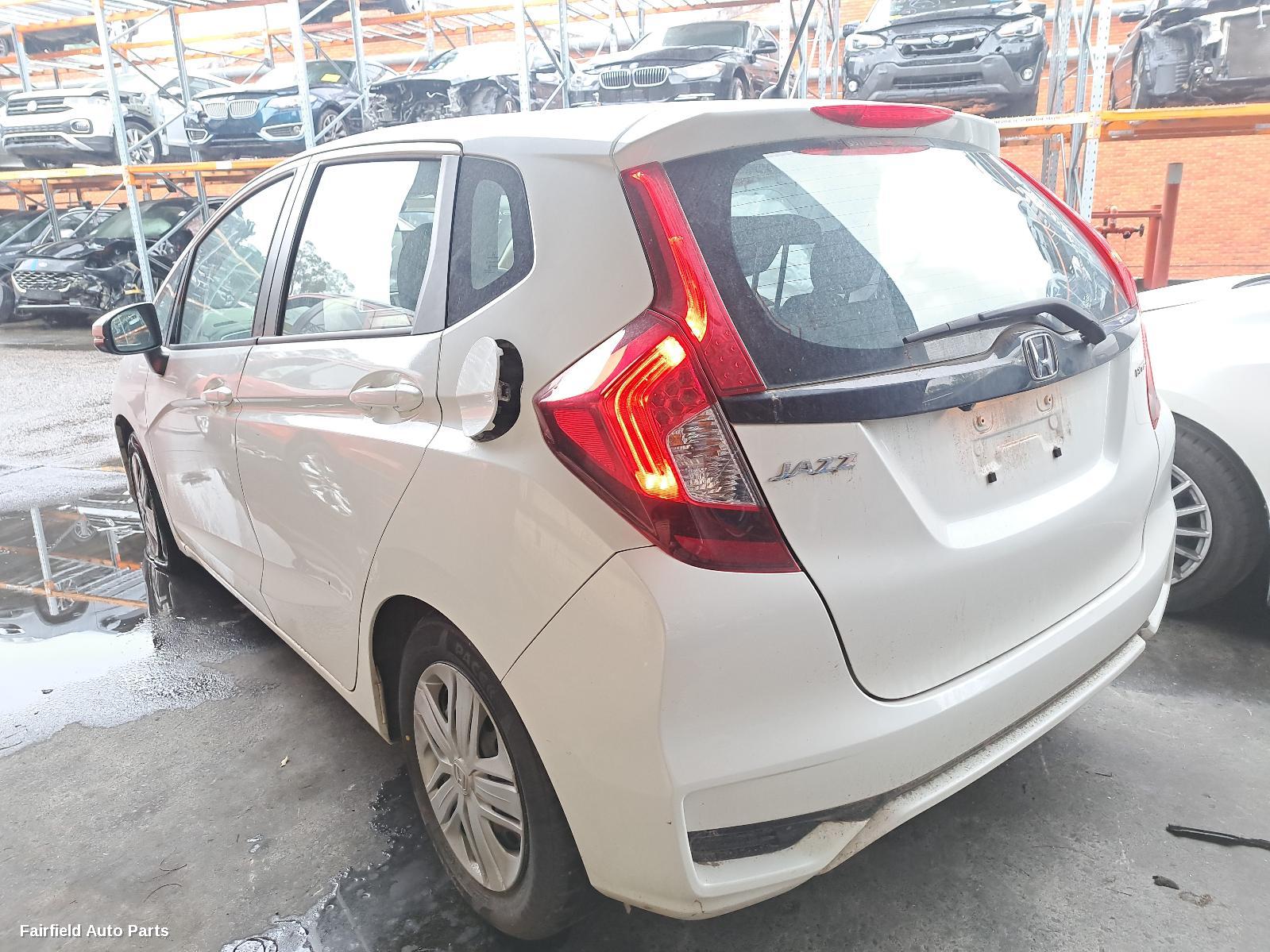 2017 Honda Jazz Right Front Hub Assembly