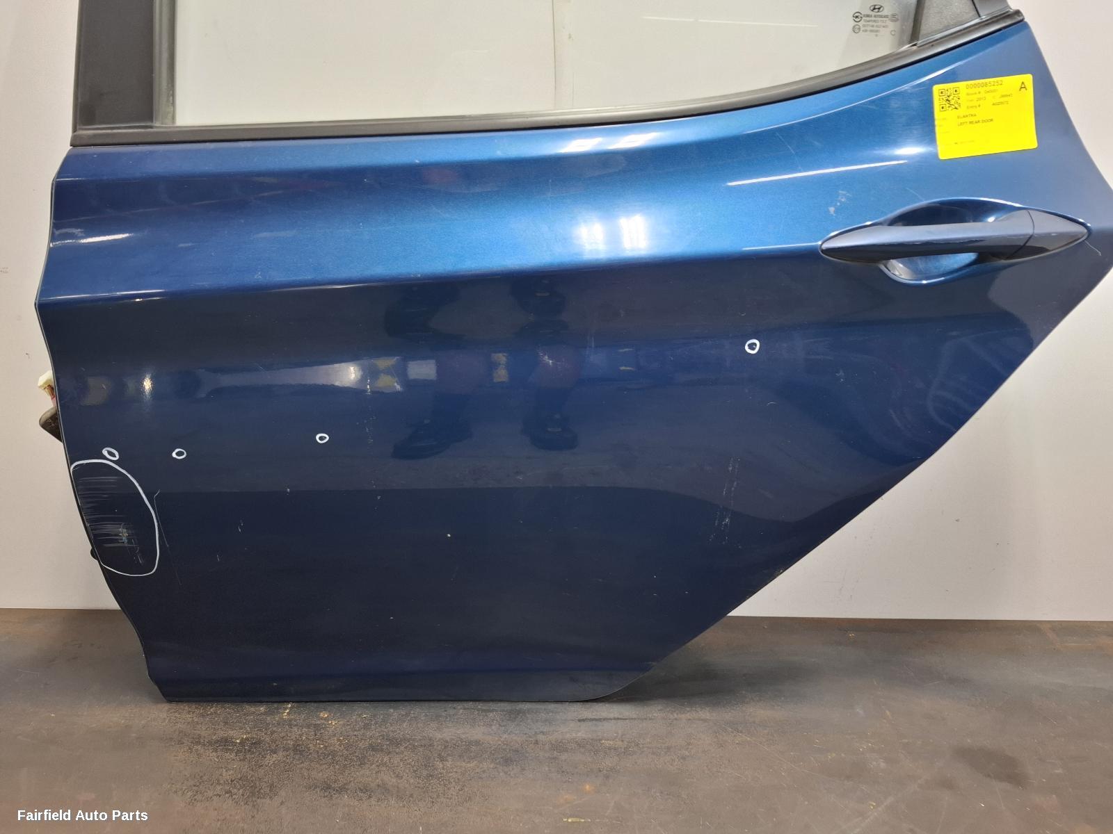 2011-2015 Hyundai Elantra Left Rear Door Sliding