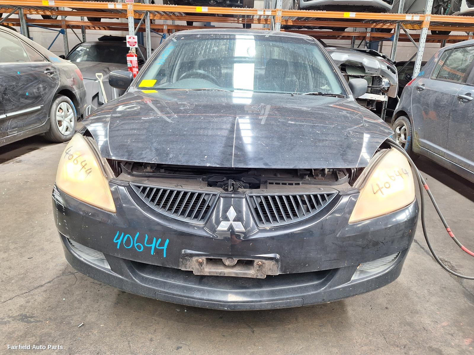 2003 Mitsubishi Lancer Left Front Door