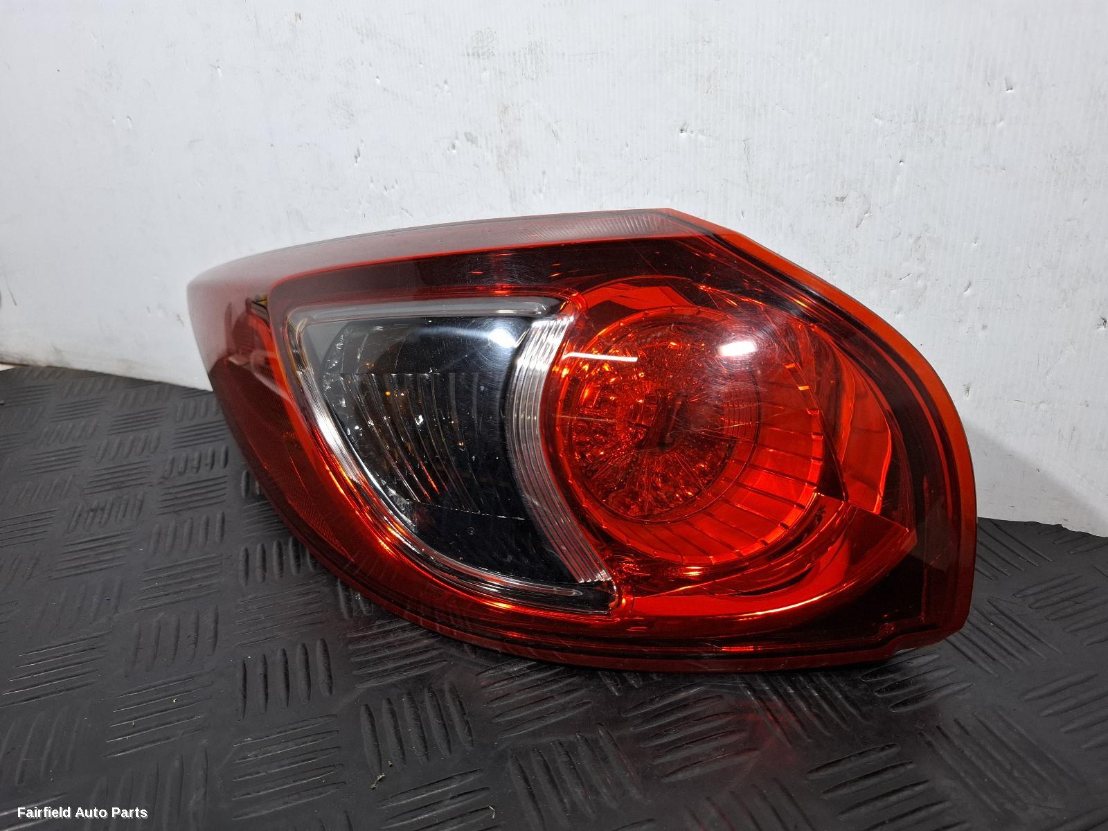 2012-2016 Mazda Cx5 Left Taillight