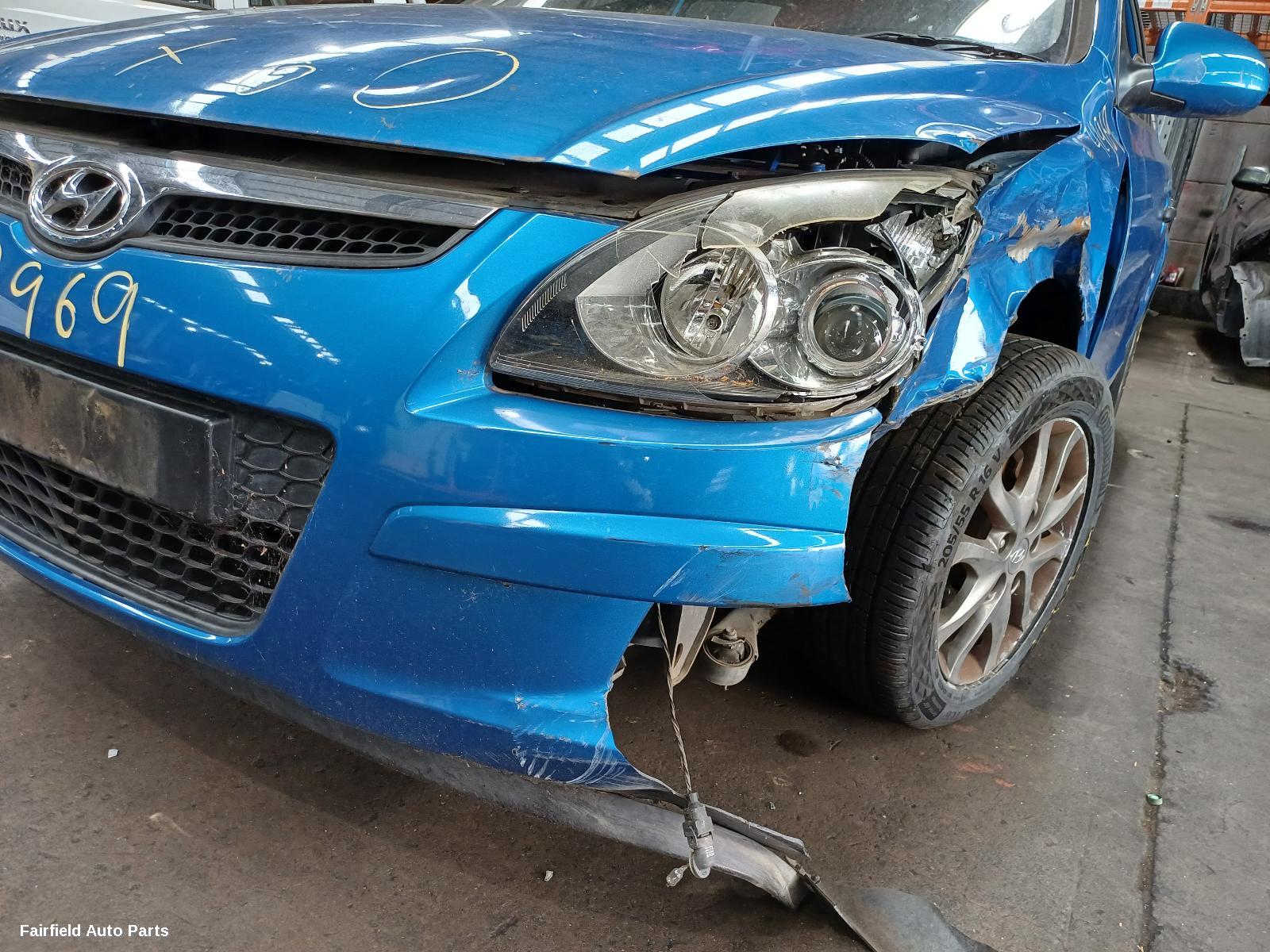 2010 Hyundai I30 Fuel Door Filler